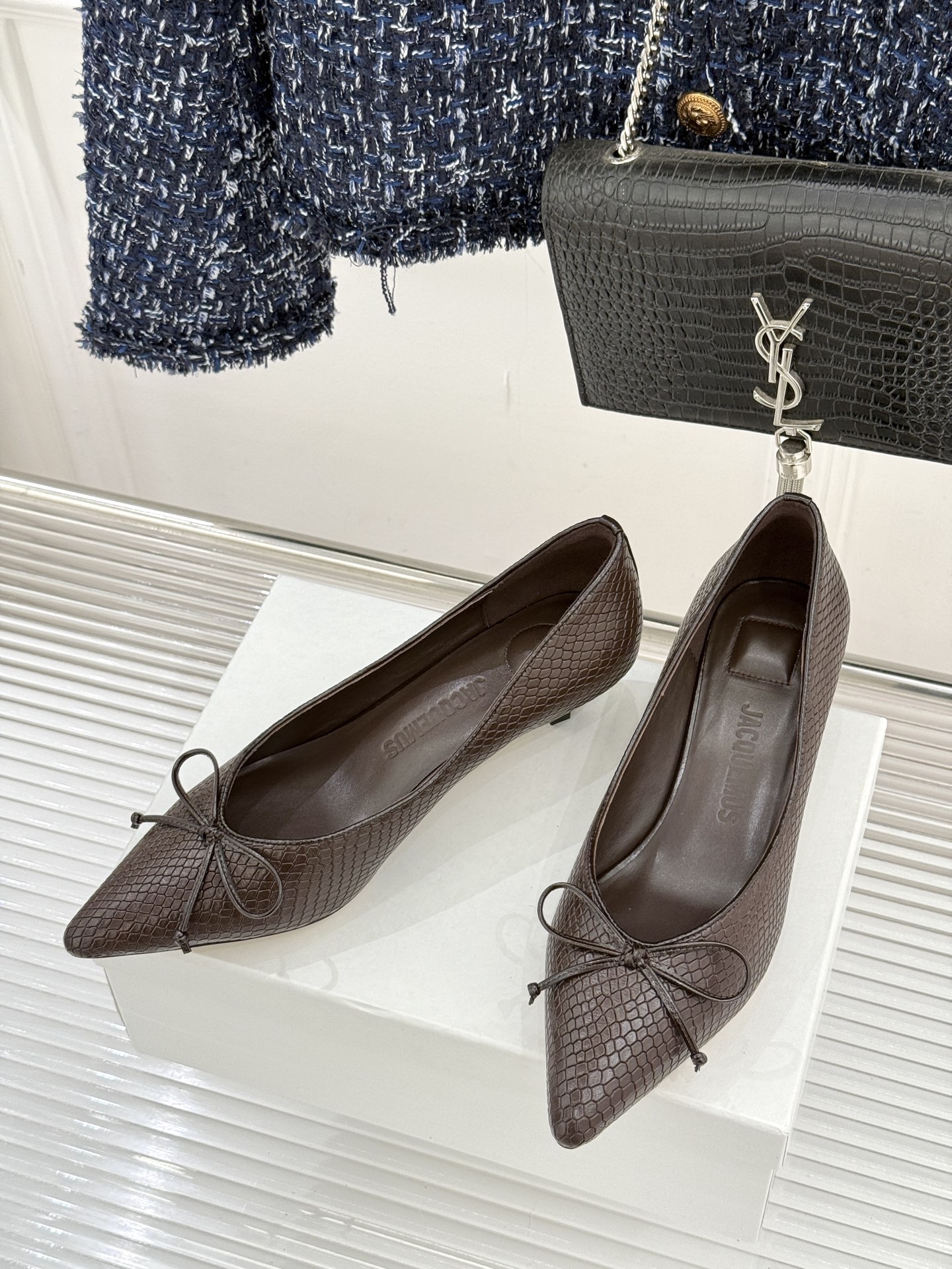 JACQUES 25WF新品蝴蝶结尖头猫跟高跟鞋单鞋当东方雅致与法式浪漫撞个满怀这双鞋以3.5cm猫跟为