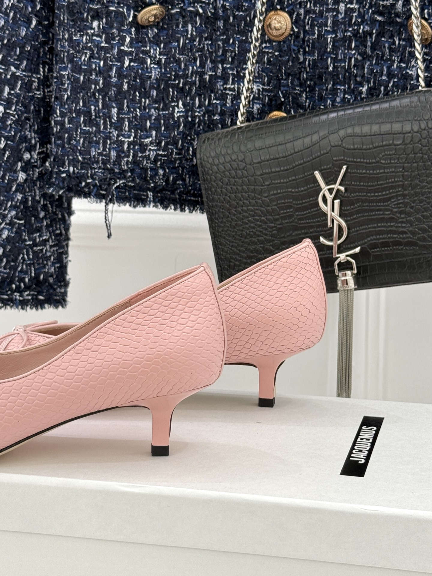 JACQUES 25WF新品蝴蝶结尖头猫跟高跟鞋单鞋当东方雅致与法式浪漫撞个满怀这双鞋以3.5cm猫跟为