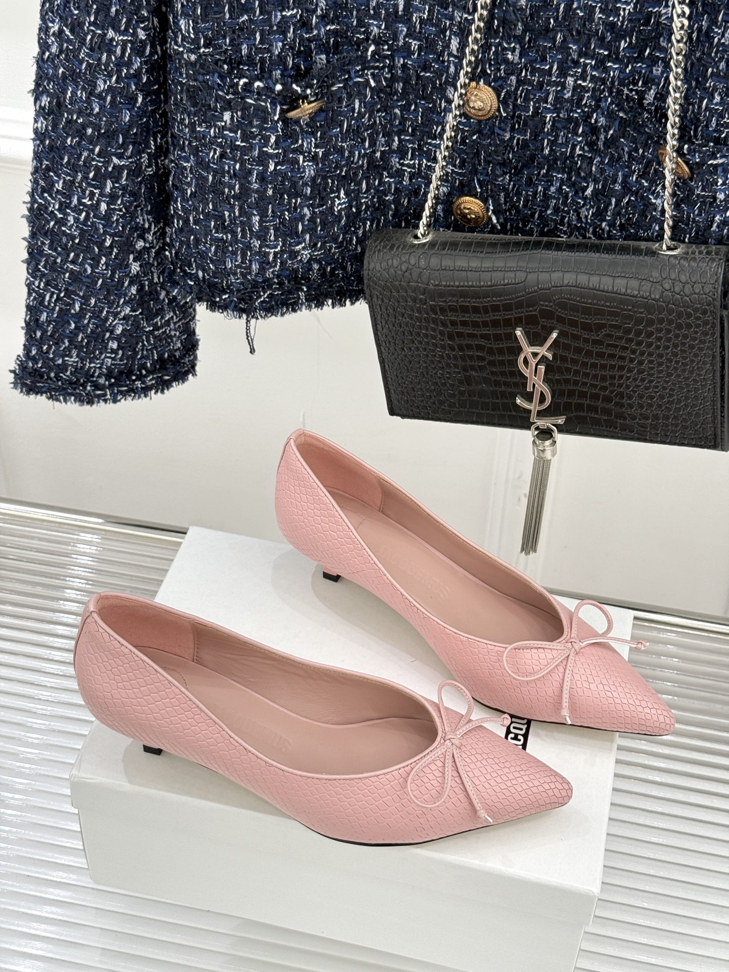 JACQUES 25WF新品蝴蝶结尖头猫跟高跟鞋单鞋当东方雅致与法式浪漫撞个满怀这双鞋以3.5cm猫跟为