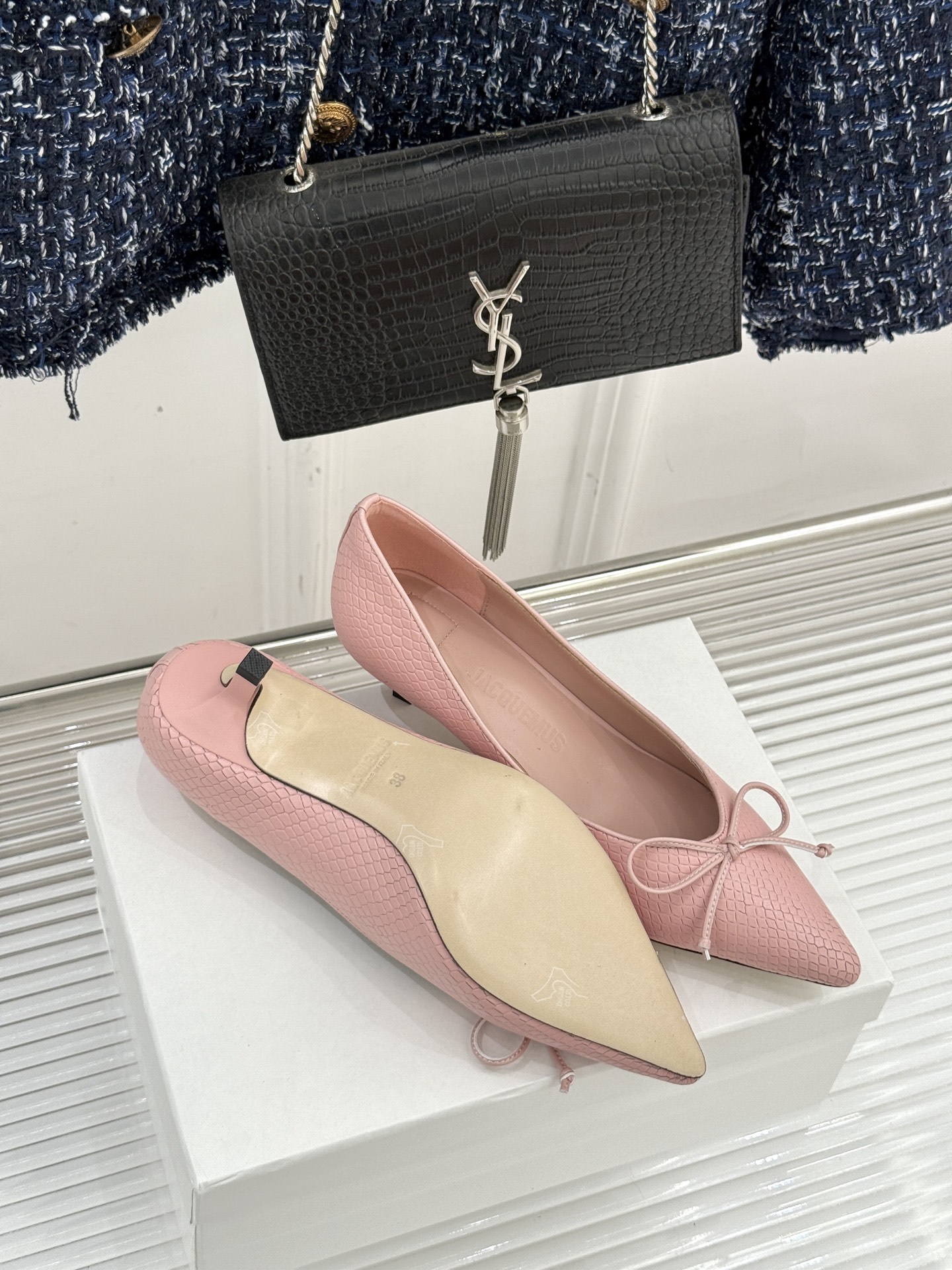 JACQUES 25WF新品蝴蝶结尖头猫跟高跟鞋单鞋当东方雅致与法式浪漫撞个满怀这双鞋以3.5cm猫跟为