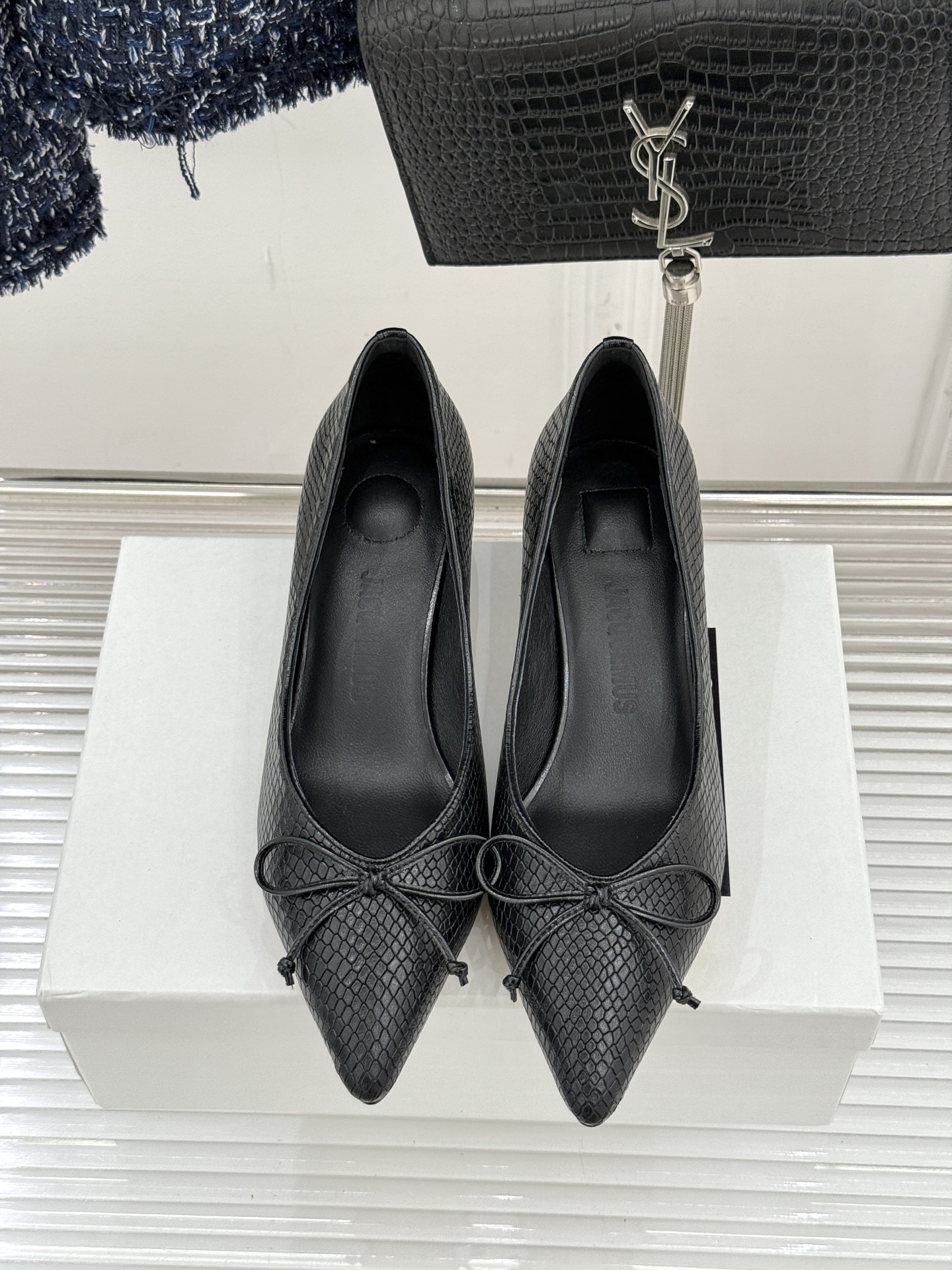 JACQUES 25WF新品蝴蝶结尖头猫跟高跟鞋单鞋当东方雅致与法式浪漫撞个满怀这双鞋以3.5cm猫跟为