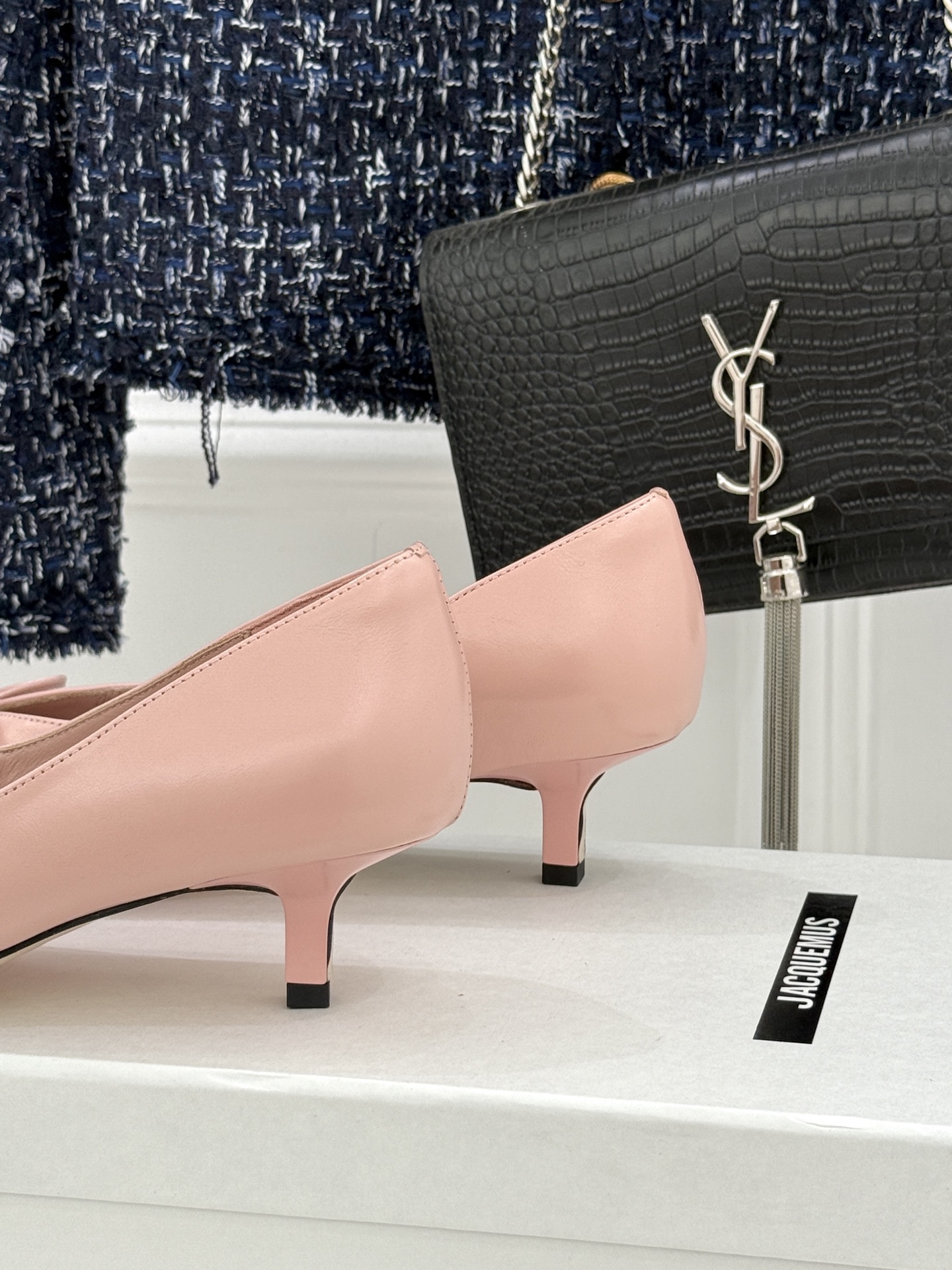 JACQUES 25WF新品蝴蝶结尖头猫跟高跟鞋单鞋当东方雅致与法式浪漫撞个满怀这双鞋以3.5cm猫跟为