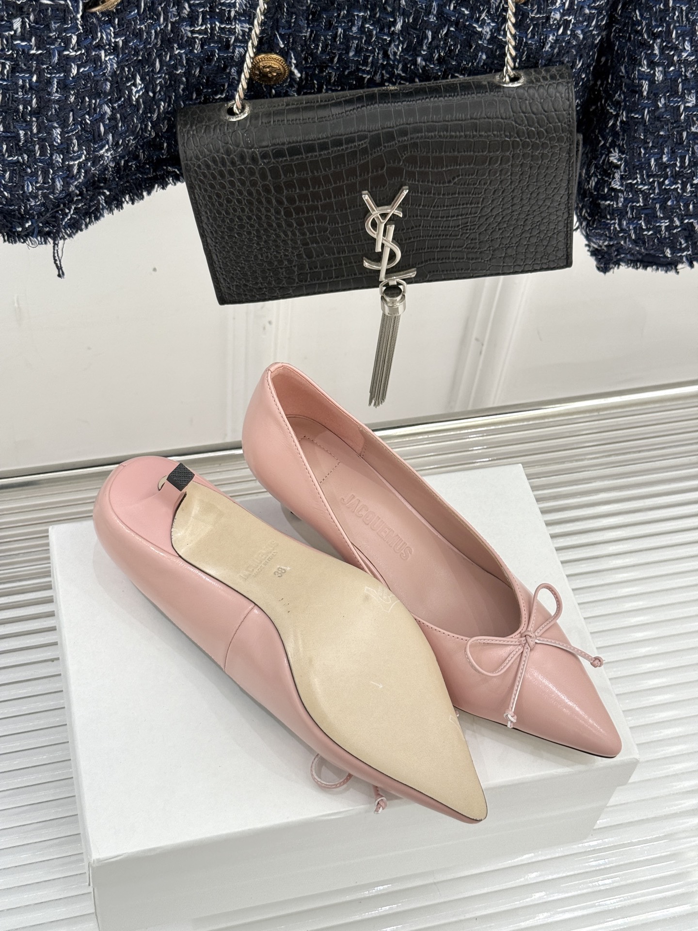 JACQUES 25WF新品蝴蝶结尖头猫跟高跟鞋单鞋当东方雅致与法式浪漫撞个满怀这双鞋以3.5cm猫跟为