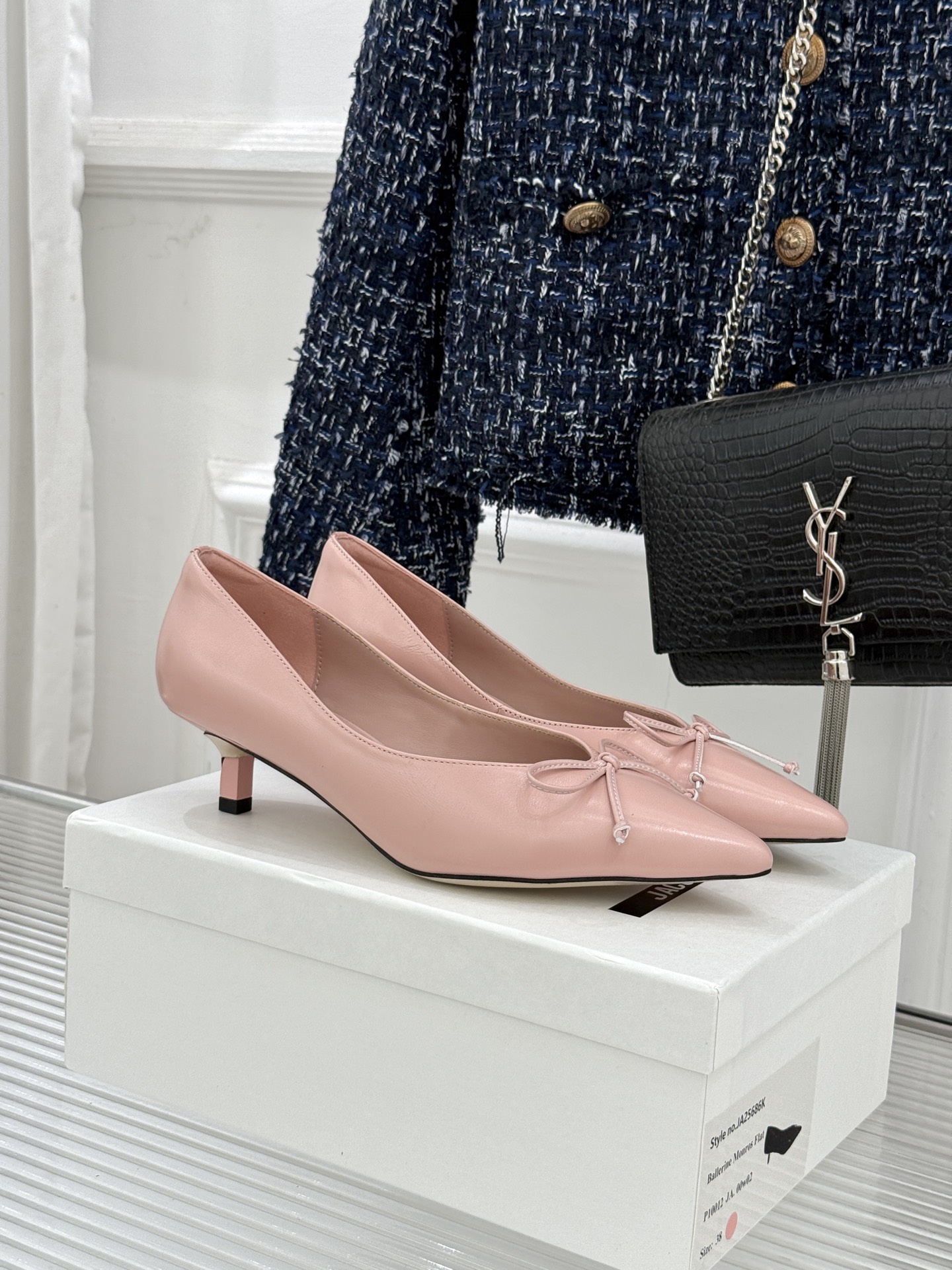 JACQUES 25WF新品蝴蝶结尖头猫跟高跟鞋单鞋当东方雅致与法式浪漫撞个满怀这双鞋以3.5cm猫跟为