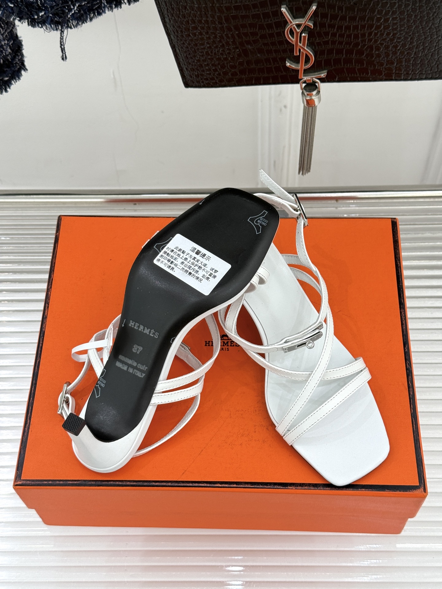 （配原版飞机盒）Hermès/爱马仕25WF新品Kelly扣细带猫跟凉鞋当Kelly包的传奇基因邂逅夏日