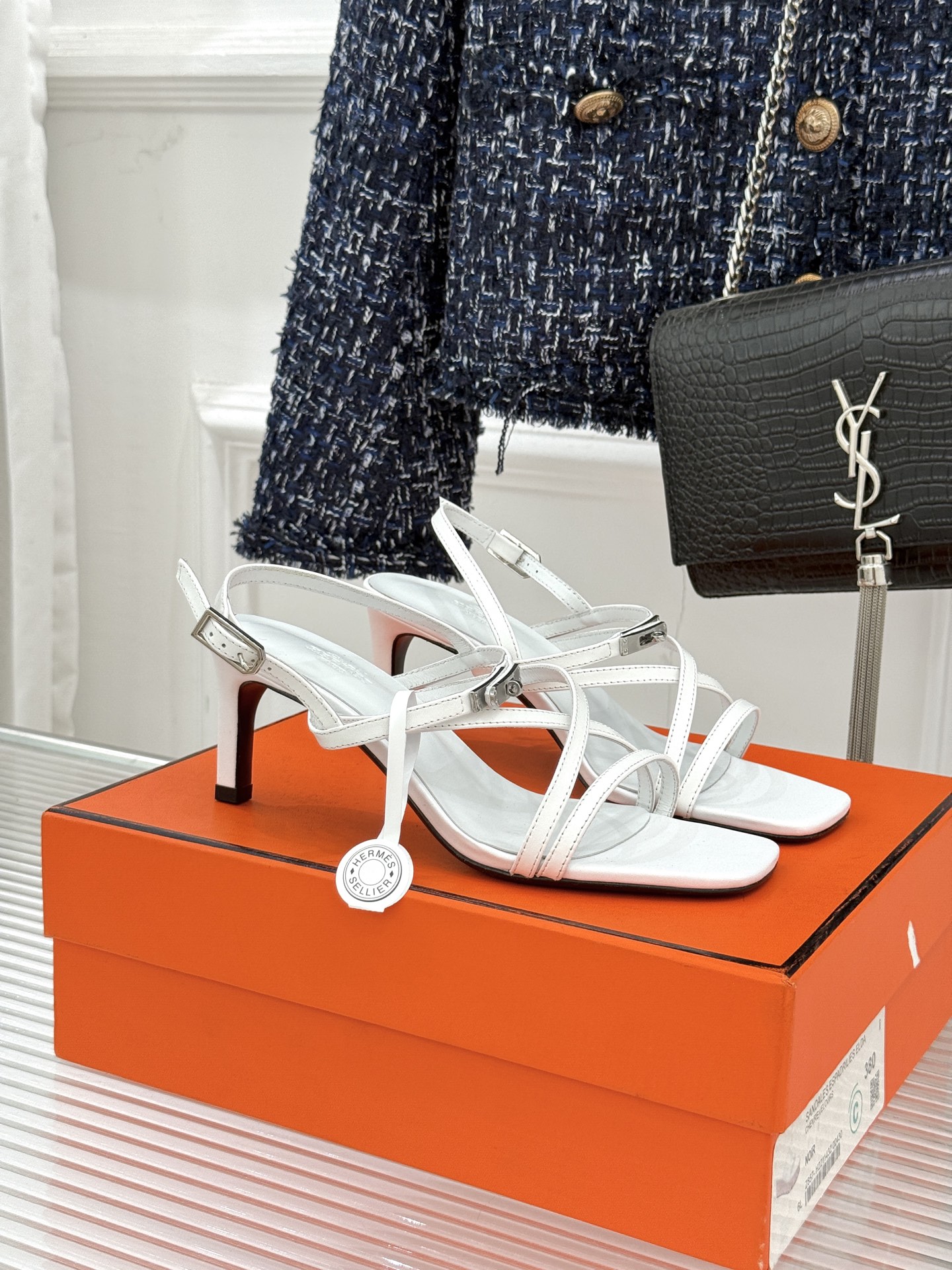 （配原版飞机盒）Hermès/爱马仕25WF新品Kelly扣细带猫跟凉鞋当Kelly包的传奇基因邂逅夏日