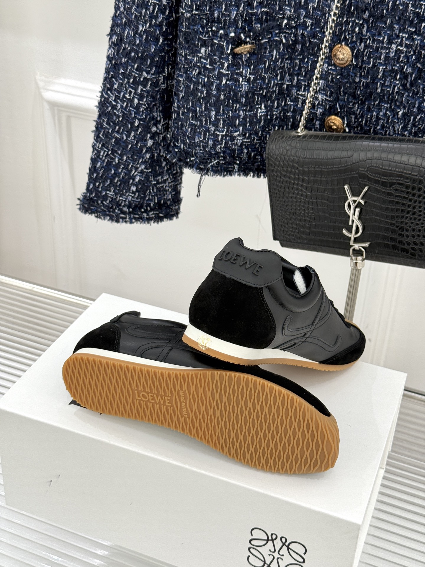 扣子＋10LOEWE/罗意威经典Ballet Runner2.0情侣款复古休闲运动德训鞋当德训鞋褪去街潮