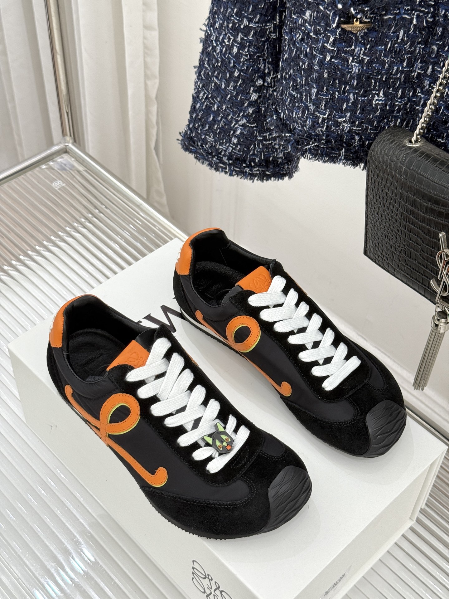 扣子＋10LOEWE/罗意威经典Ballet Runner2.0情侣款复古休闲运动德训鞋当德训鞋褪去街潮