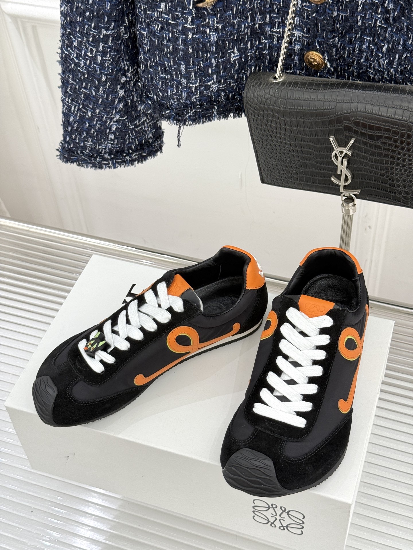 扣子＋10LOEWE/罗意威经典Ballet Runner2.0情侣款复古休闲运动德训鞋当德训鞋褪去街潮