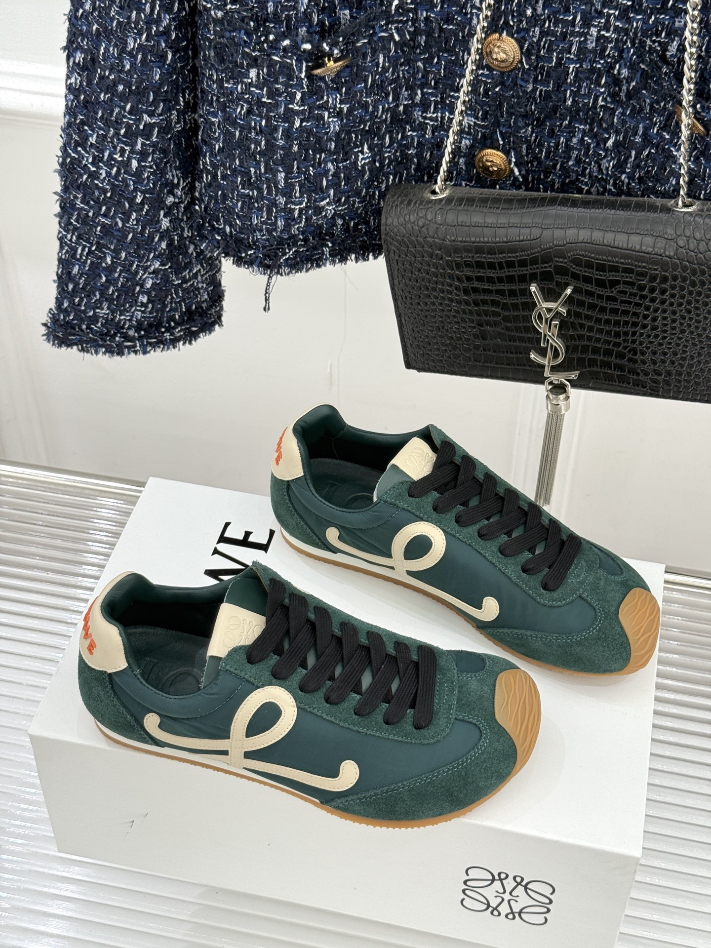 扣子＋10LOEWE/罗意威经典Ballet Runner2.0情侣款复古休闲运动德训鞋当德训鞋褪去街潮