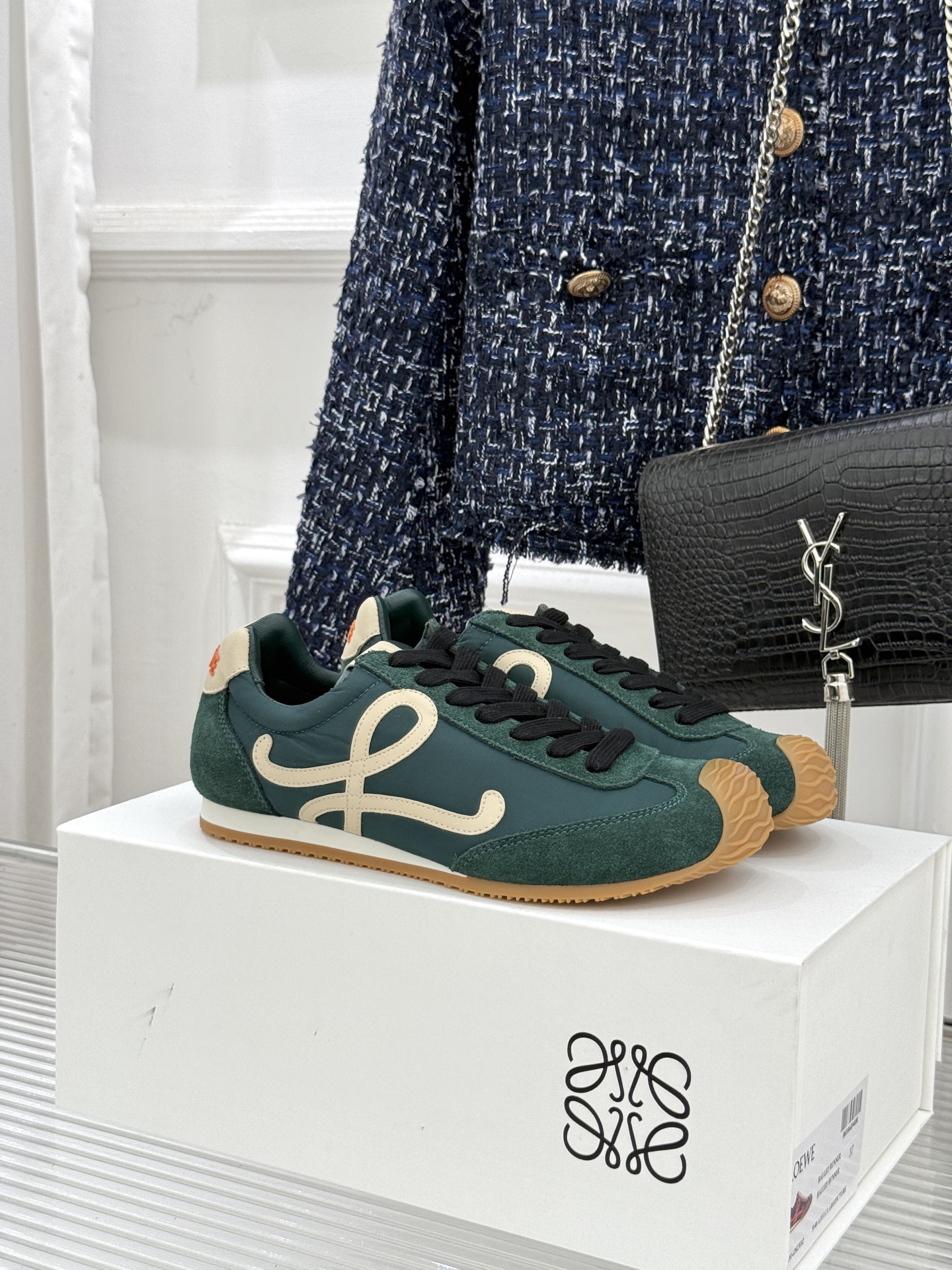 扣子＋10LOEWE/罗意威经典Ballet Runner2.0情侣款复古休闲运动德训鞋当德训鞋褪去街潮