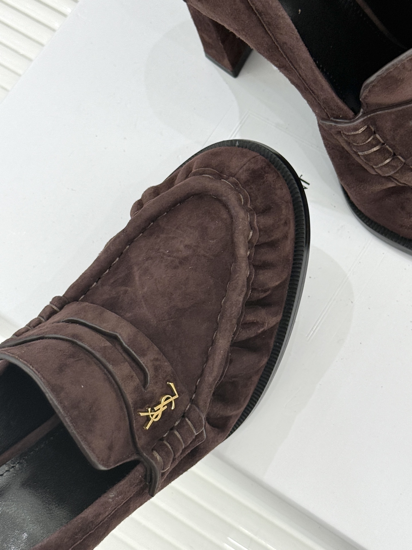 Saint Lauren*圣罗兰26WF新品YSL小logo高跟鞋乐福鞋标志性的小logo是这双鞋的灵魂