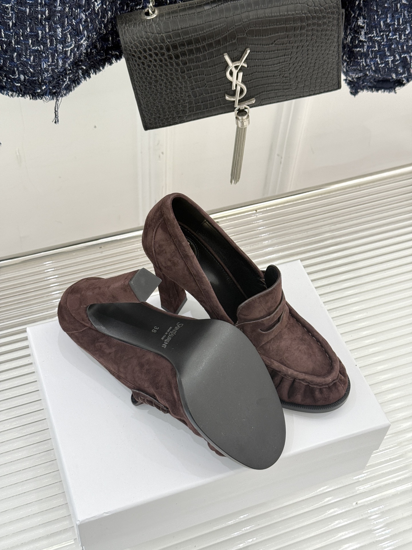 Saint Lauren*圣罗兰26WF新品YSL小logo高跟鞋乐福鞋标志性的小logo是这双鞋的灵魂