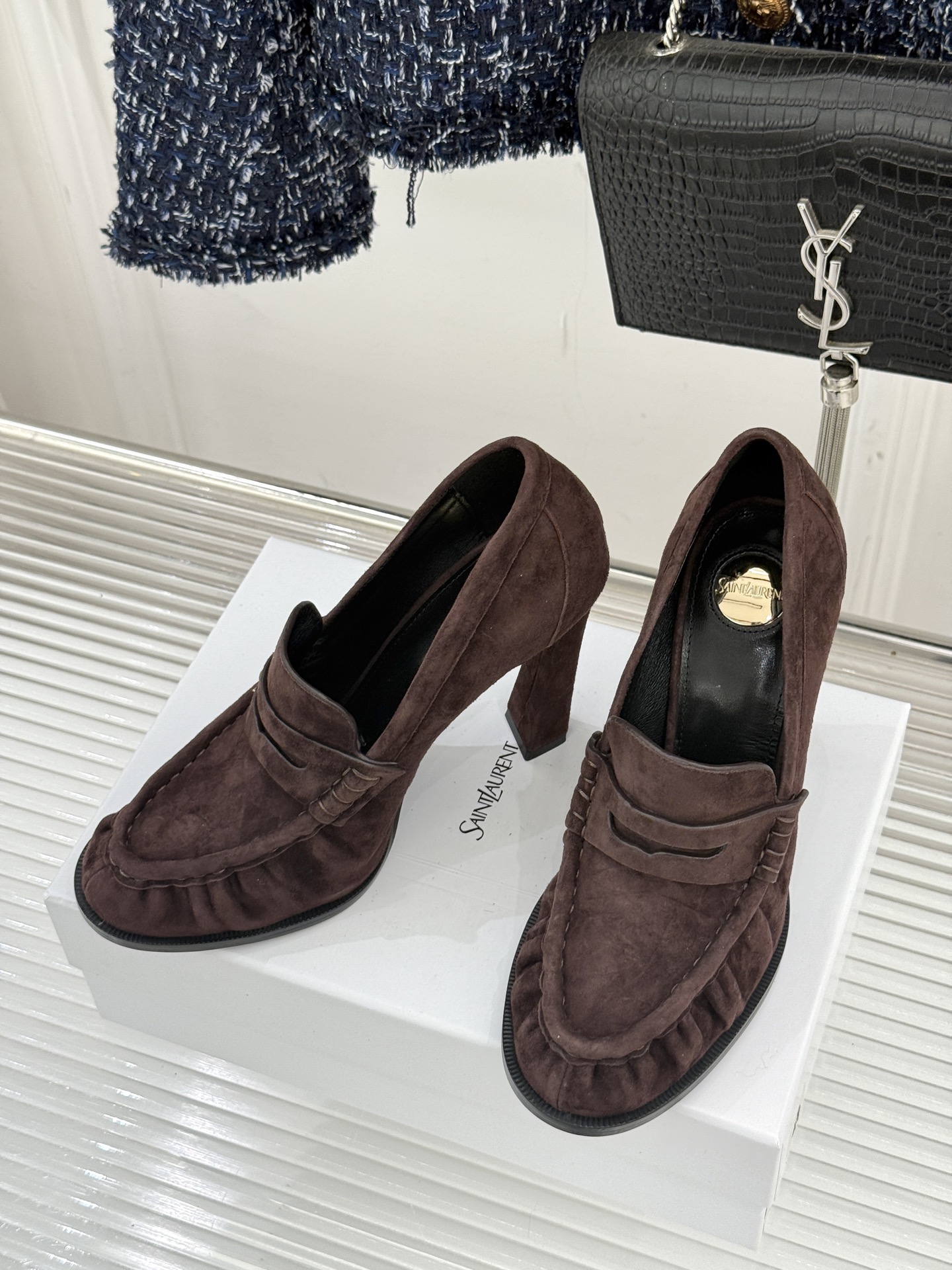 Saint Lauren*圣罗兰26WF新品YSL小logo高跟鞋乐福鞋标志性的小logo是这双鞋的灵魂