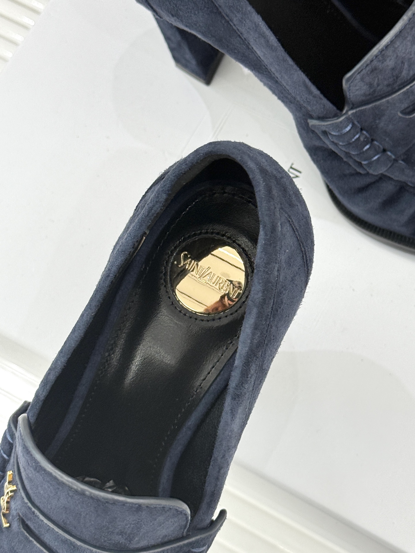 Saint Lauren*圣罗兰26WF新品YSL小logo高跟鞋乐福鞋标志性的小logo是这双鞋的灵魂