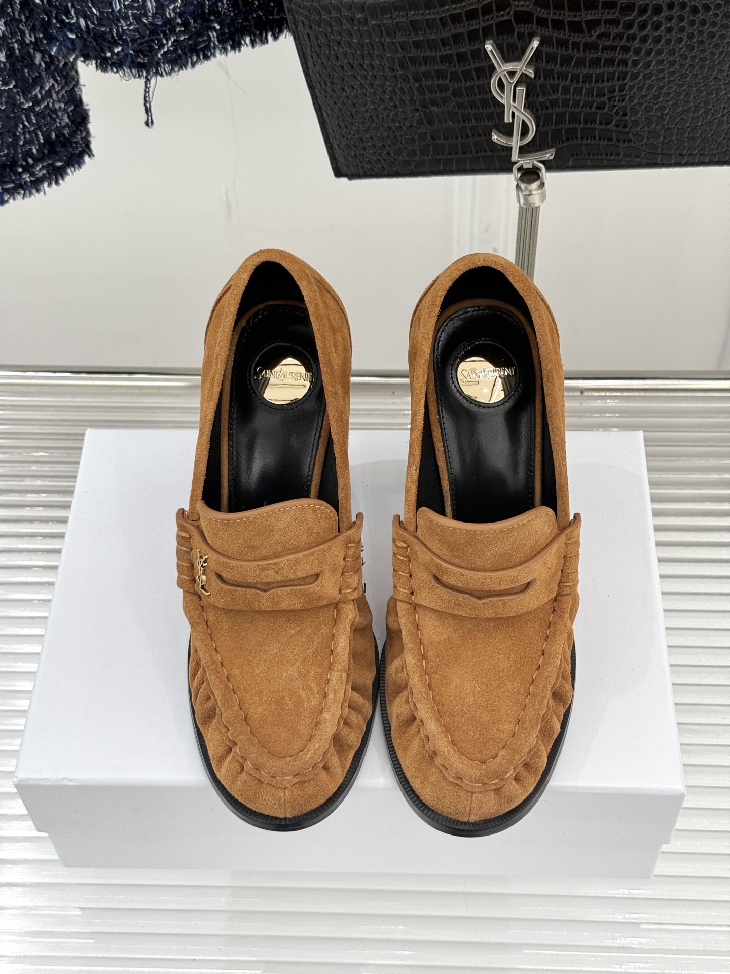 Saint Lauren*圣罗兰26WF新品YSL小logo高跟鞋乐福鞋标志性的小logo是这双鞋的灵魂