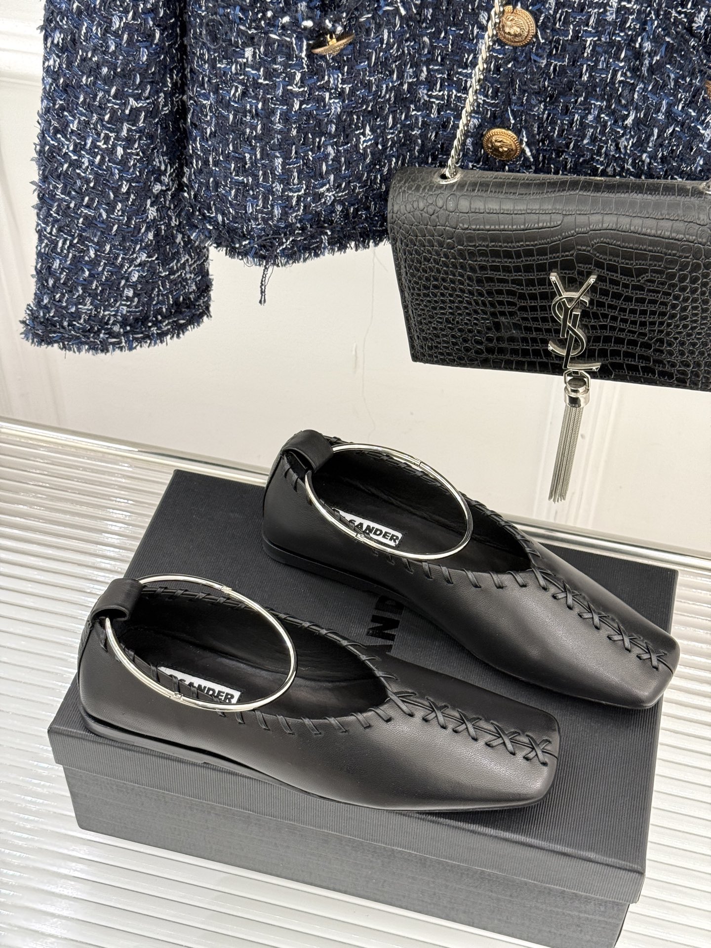 Jil Sander/吉尔桑达经典脚环编织方头平底女巫芭蕾舞玛丽珍鞋以“少即是多”的品牌哲思为骨将复古与