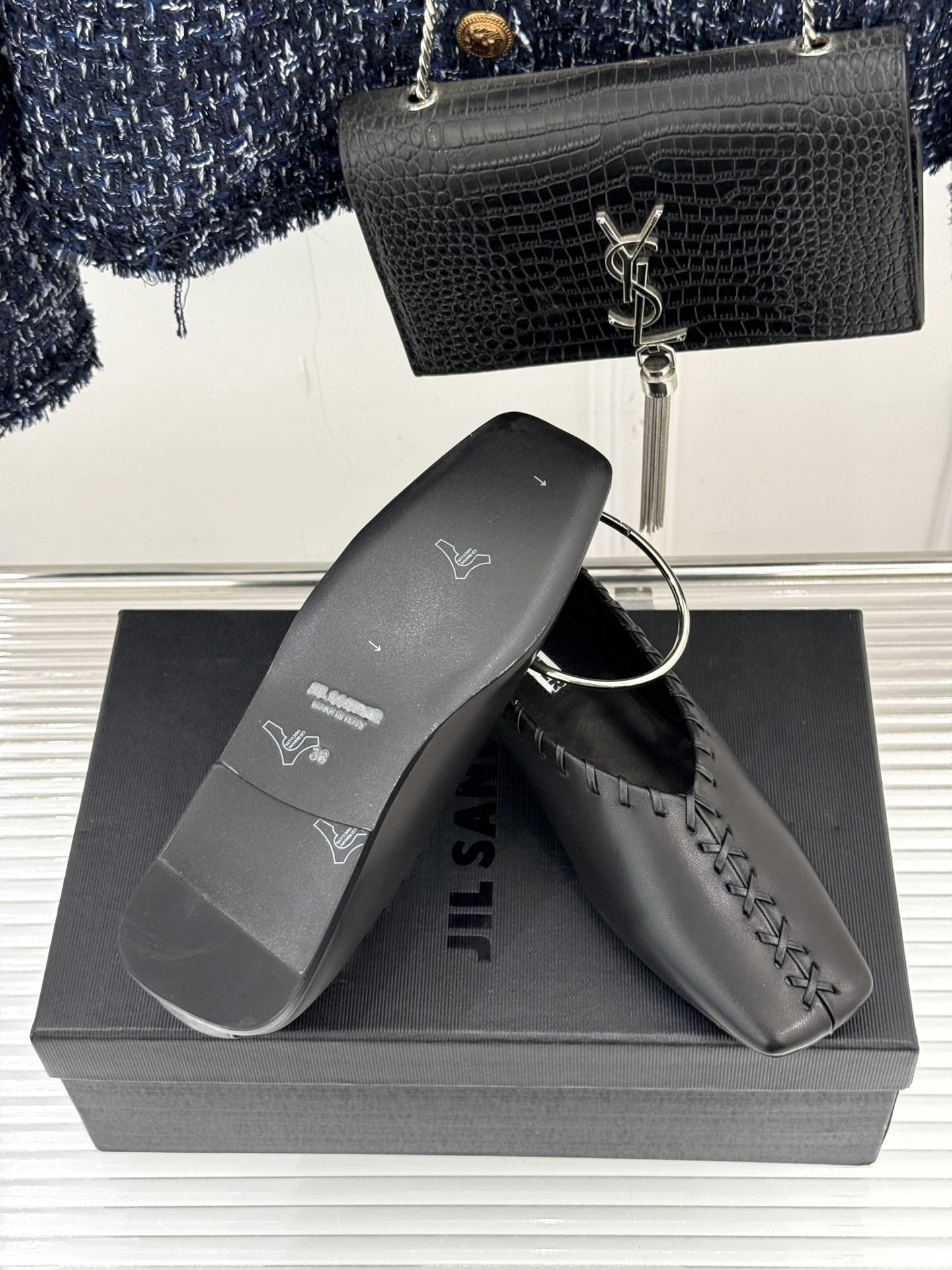 Jil Sander/吉尔桑达经典脚环编织方头平底女巫芭蕾舞玛丽珍鞋以“少即是多”的品牌哲思为骨将复古与