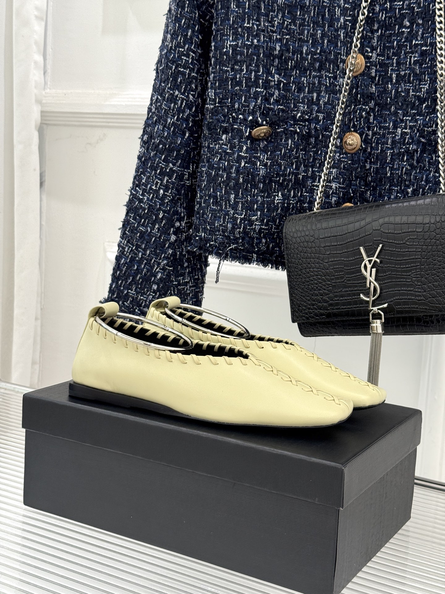 Jil Sander/吉尔桑达经典脚环编织方头平底女巫芭蕾舞玛丽珍鞋以“少即是多”的品牌哲思为骨将复古与