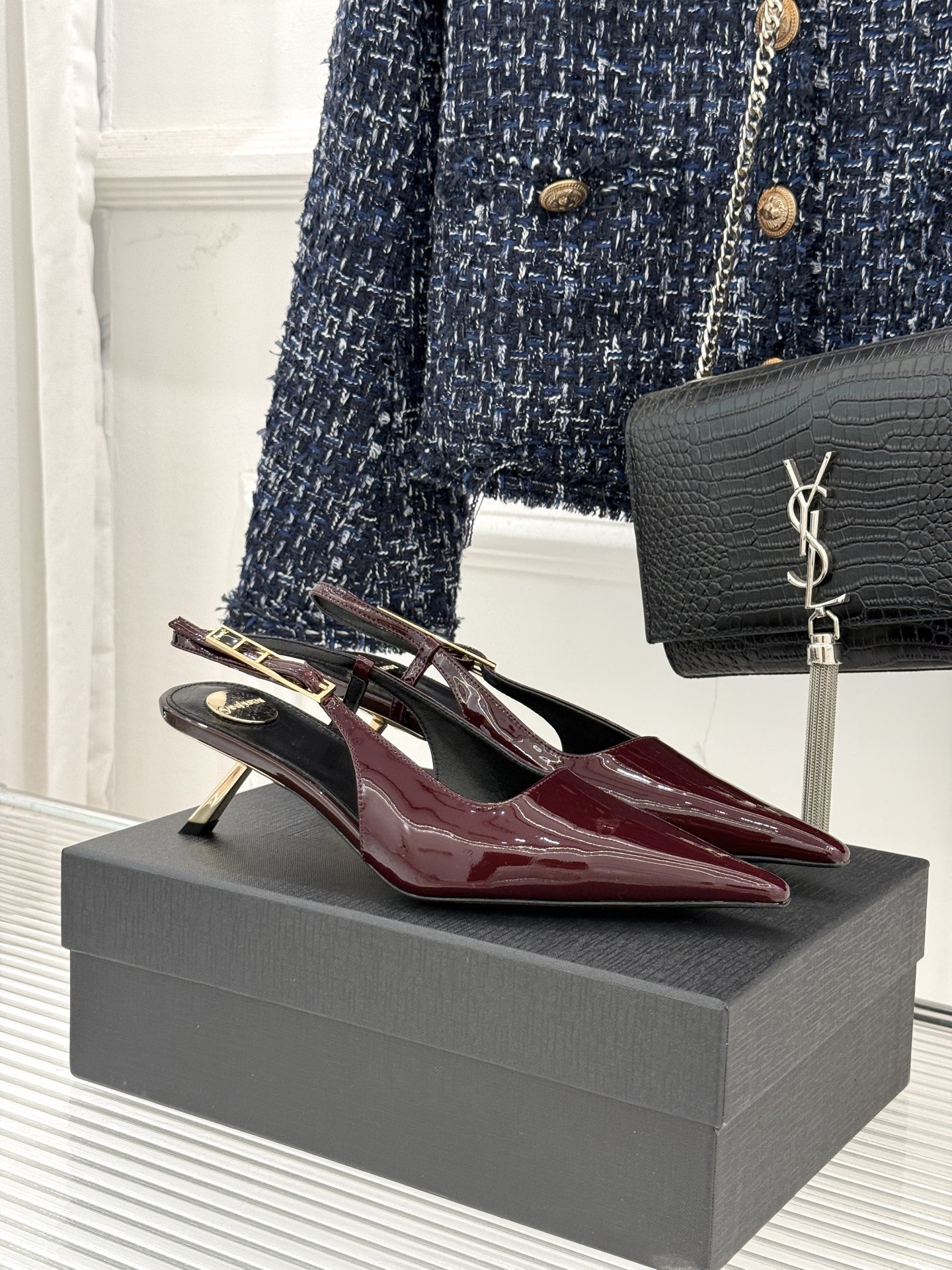 Saint Lauren*YSL圣罗兰26WF新品性感尖头高跟凉鞋简直是为想在夏日slay全场的姐妹而生