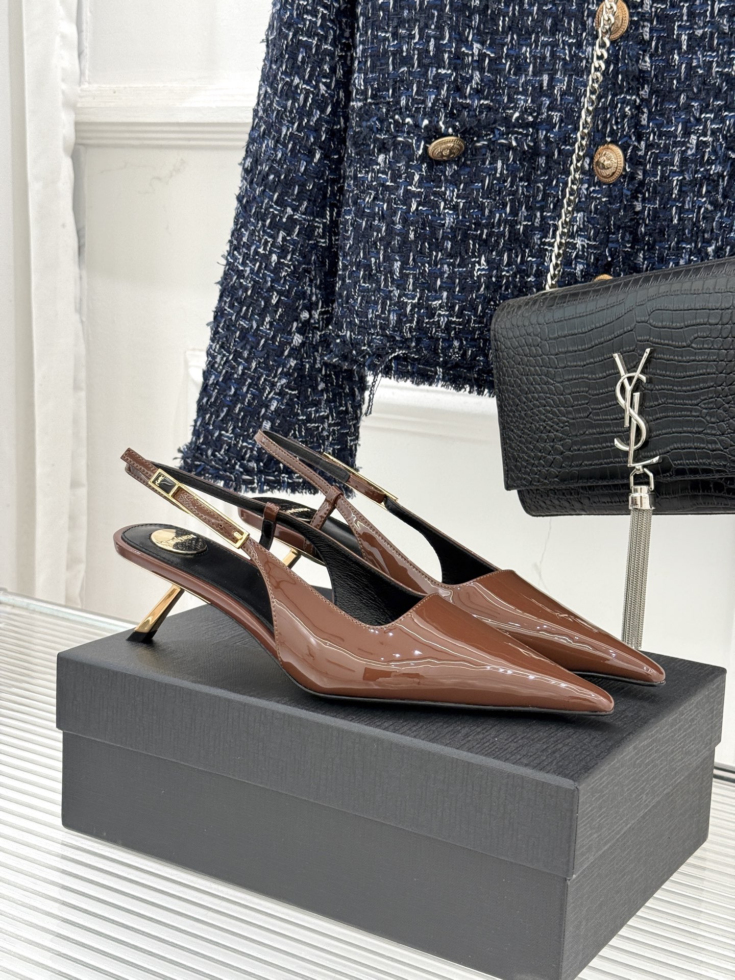 Saint Lauren*YSL圣罗兰26WF新品性感尖头高跟凉鞋简直是为想在夏日slay全场的姐妹而生
