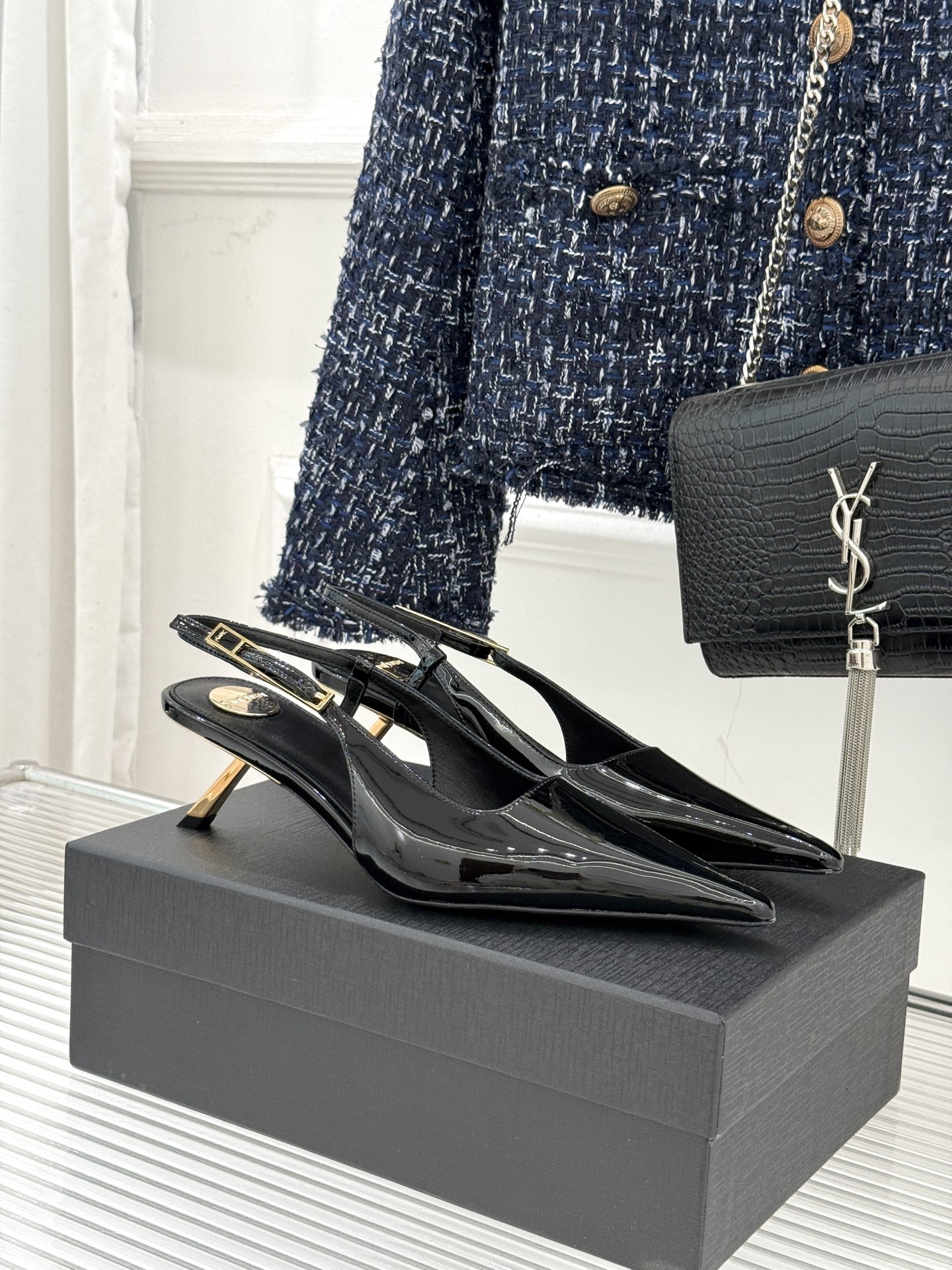 Saint Lauren*YSL圣罗兰26WF新品性感尖头高跟凉鞋简直是为想在夏日slay全场的姐妹而生