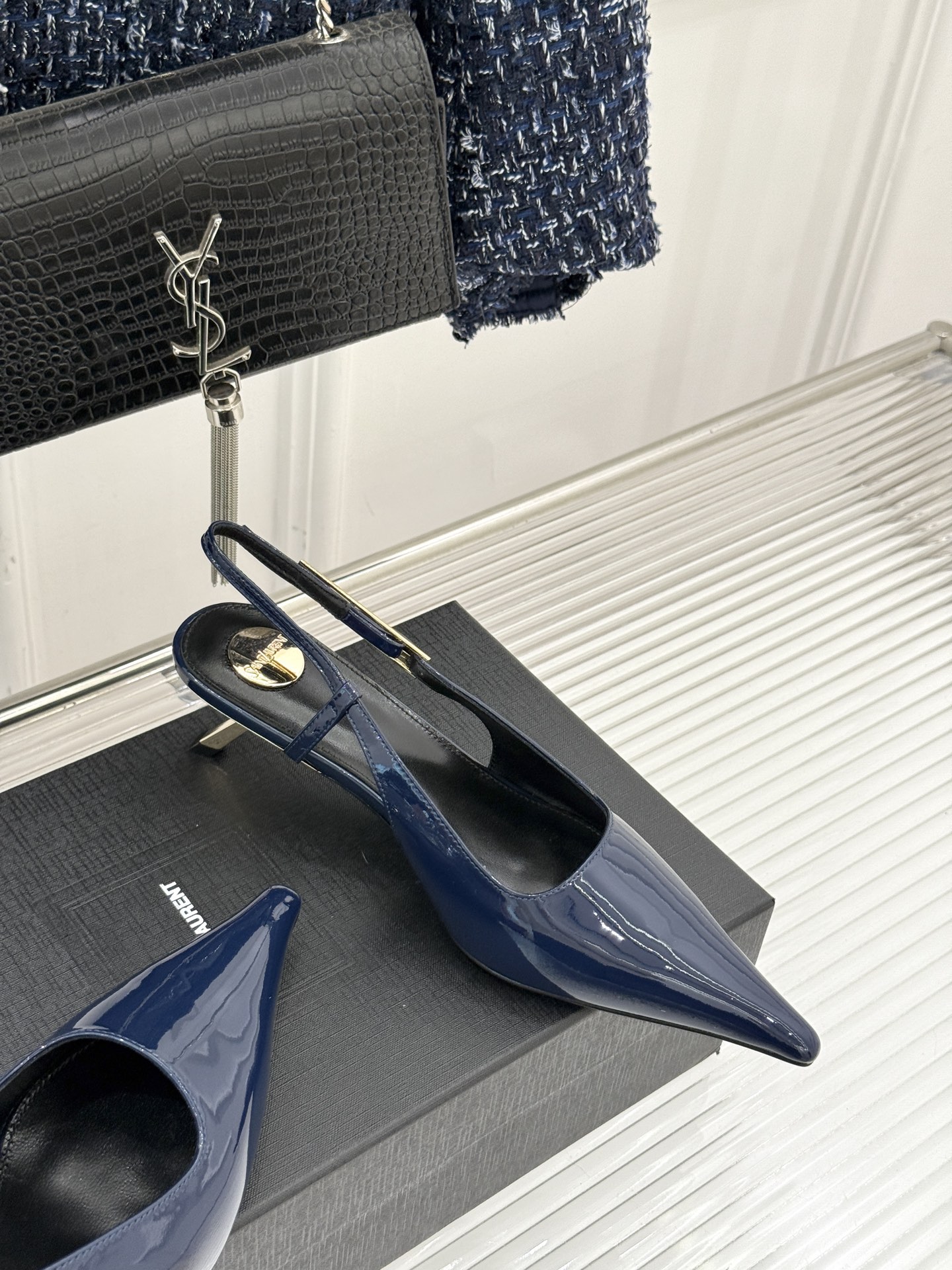 Saint Lauren*YSL圣罗兰26WF新品性感尖头高跟凉鞋简直是为想在夏日slay全场的姐妹而生