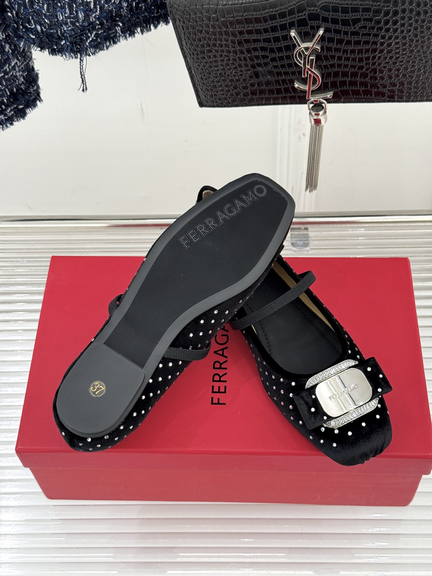 Ferragamo/菲拉格慕26AW早春方头水钻蝴蝶结扣玛丽珍鞋芭蕾舞鞋芭蕾舞鞋柔软天花板呀~气质优雅 