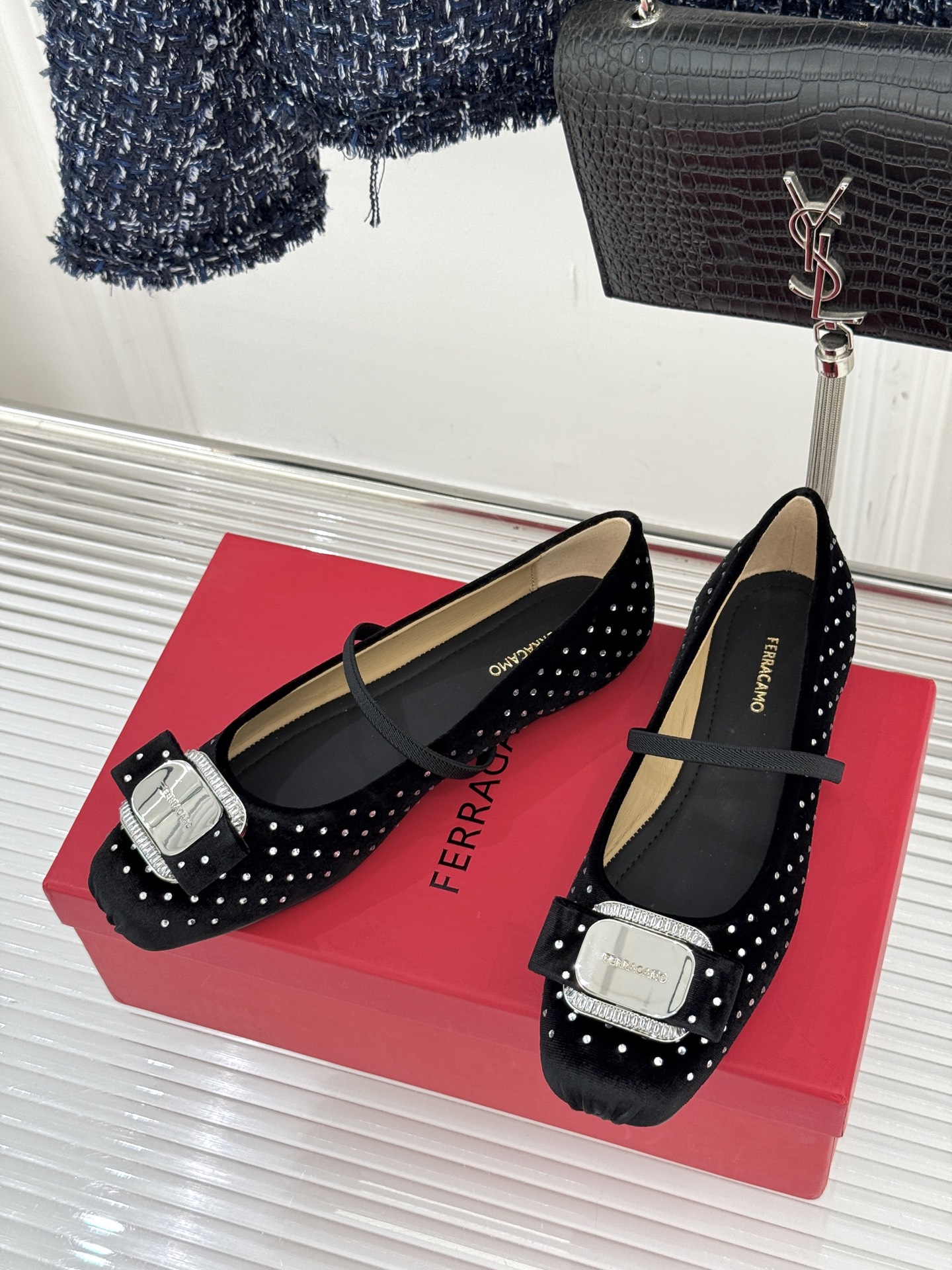 Ferragamo/菲拉格慕26AW早春方头水钻蝴蝶结扣玛丽珍鞋芭蕾舞鞋芭蕾舞鞋柔软天花板呀~气质优雅 