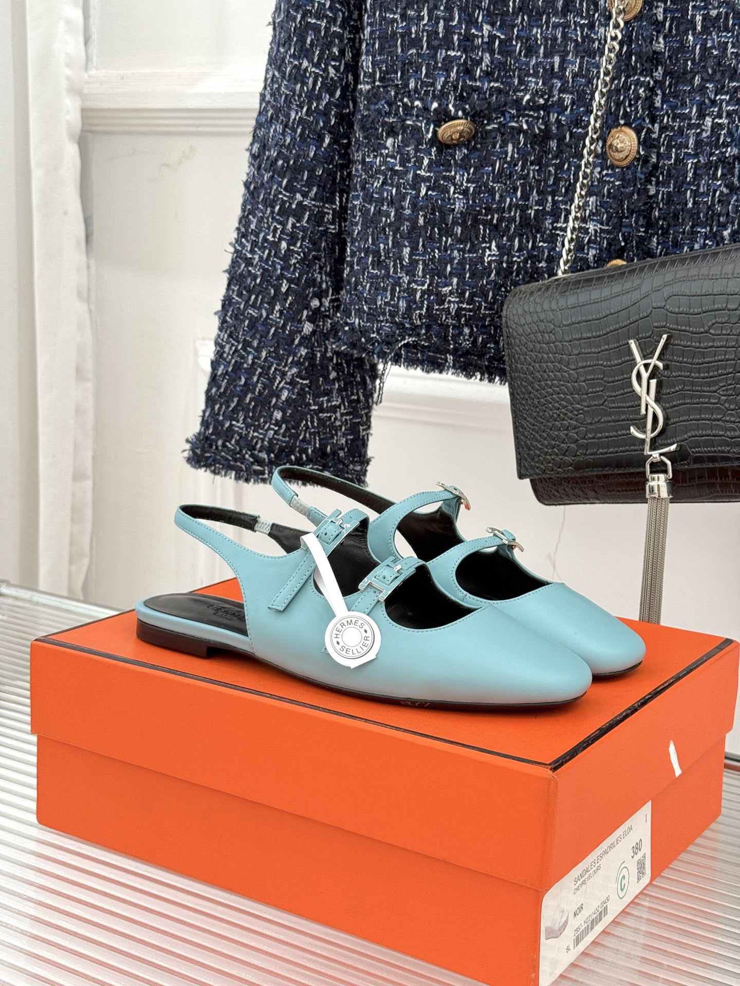 （配原版飞机盒）Hermès/爱马仕经典复古后空平底凉鞋今年夏天H家的凉鞋成功在时尚圈杀疯了入手之后我只