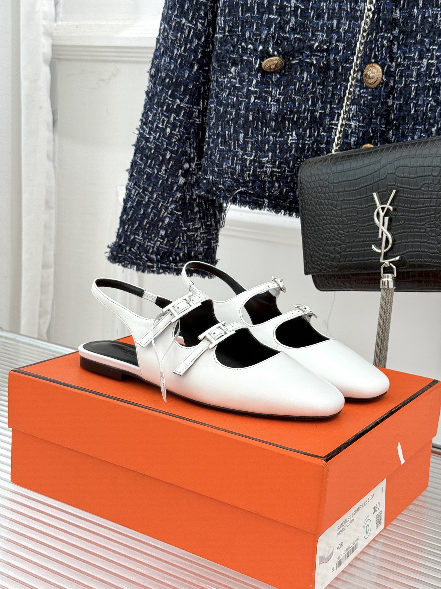 （配原版飞机盒）Hermès/爱马仕经典复古后空平底凉鞋今年夏天H家的凉鞋成功在时尚圈杀疯了入手之后我只