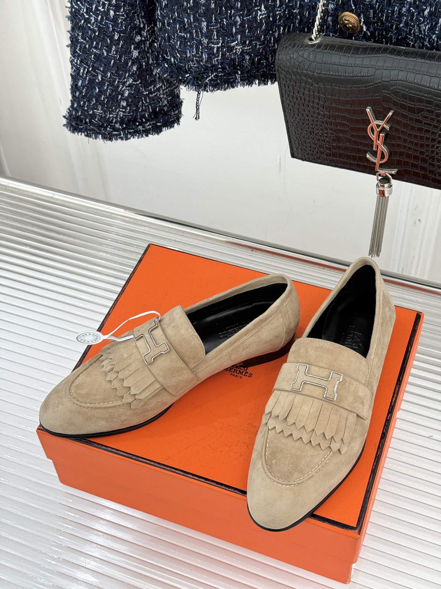 （配原版飞机盒）Hermès/爱马仕经典流苏Kelly扣乐福鞋 超级百搭款 鞋型很秀气 修脚型耐看又精致