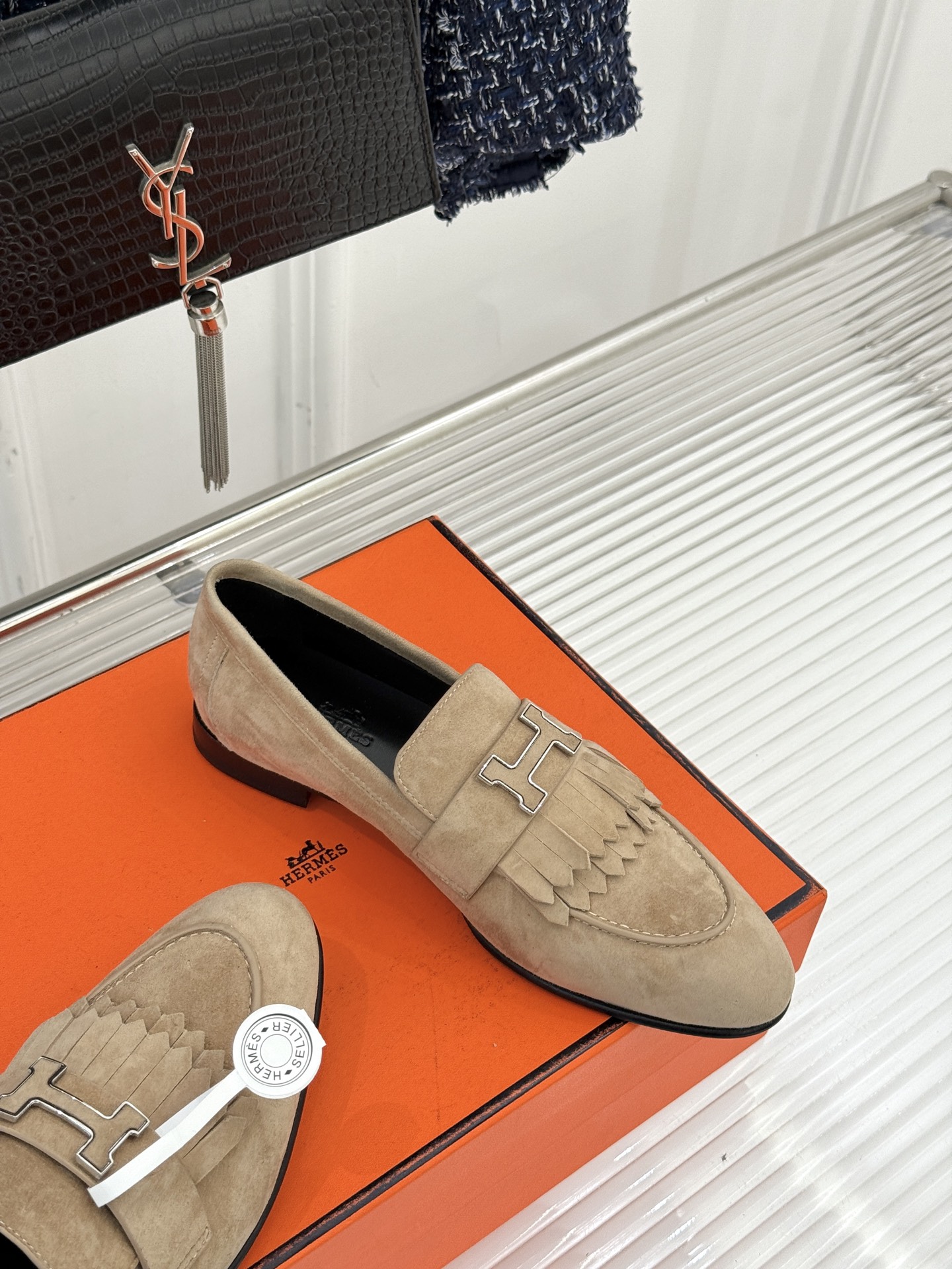 （配原版飞机盒）Hermès/爱马仕经典流苏Kelly扣乐福鞋 超级百搭款 鞋型很秀气 修脚型耐看又精致