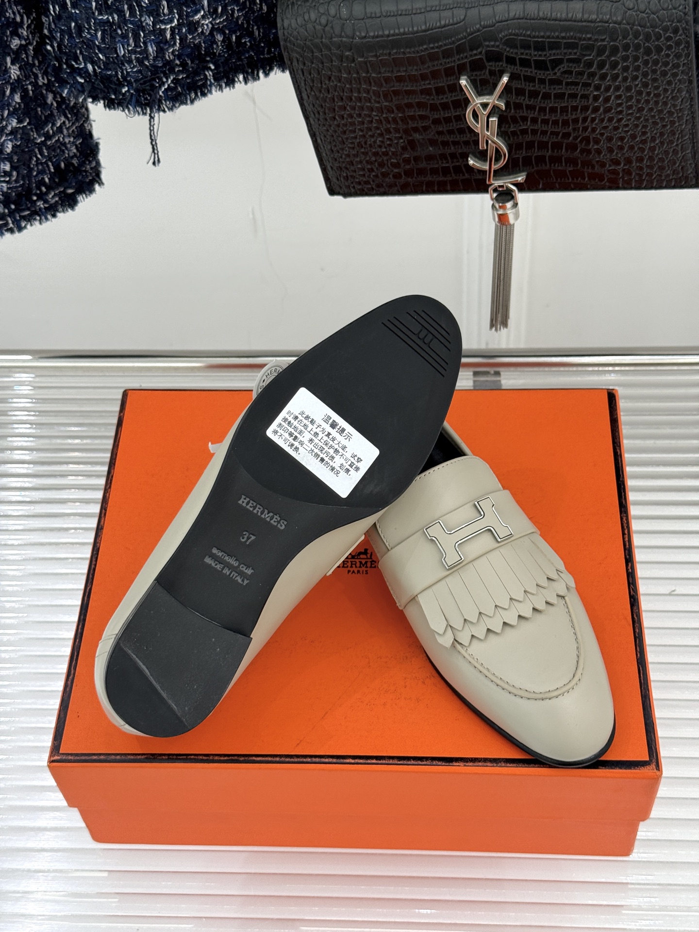 （配原版飞机盒）Hermès/爱马仕经典流苏Kelly扣乐福鞋 超级百搭款 鞋型很秀气 修脚型耐看又精致