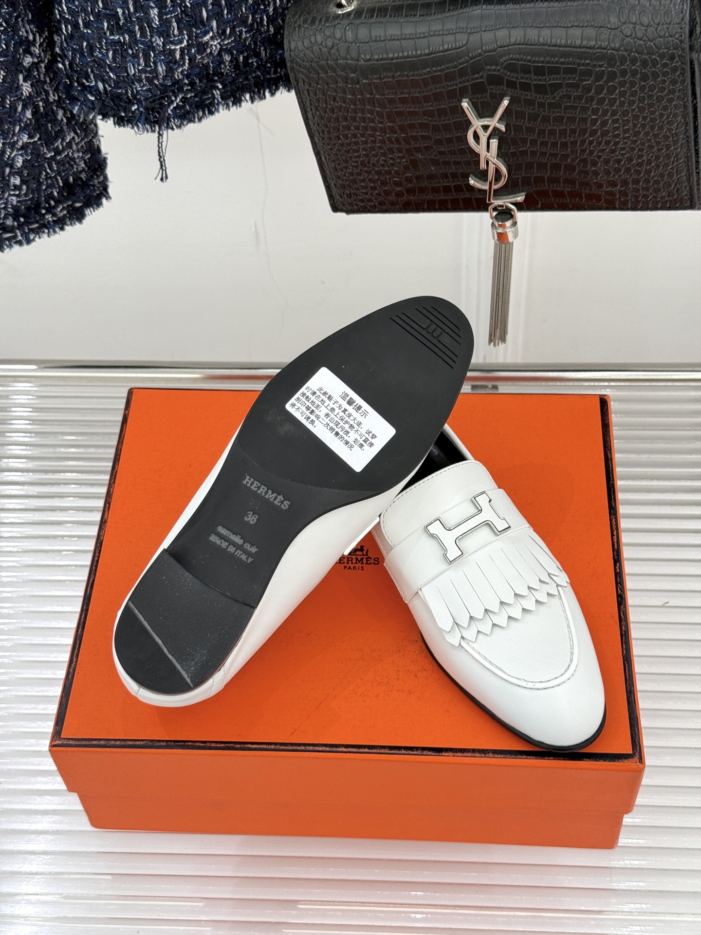 （配原版飞机盒）Hermès/爱马仕经典流苏Kelly扣乐福鞋 超级百搭款 鞋型很秀气 修脚型耐看又精致