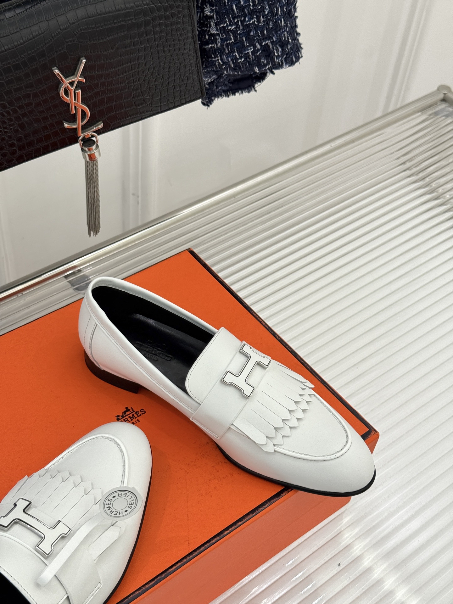 （配原版飞机盒）Hermès/爱马仕经典流苏Kelly扣乐福鞋 超级百搭款 鞋型很秀气 修脚型耐看又精致