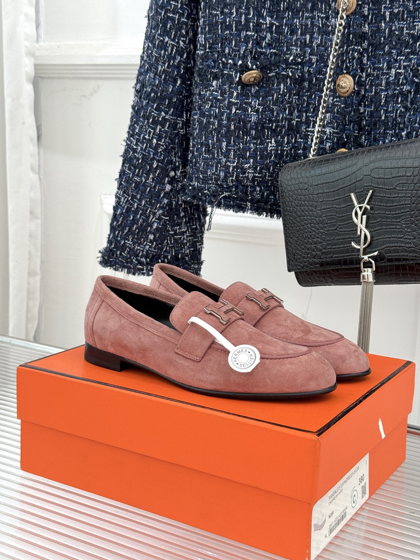 （配原版飞机盒）Hermès/爱马仕经典H扣乐福鞋 超级百搭款 鞋型很秀气 修脚型耐看又精致 气质女人的