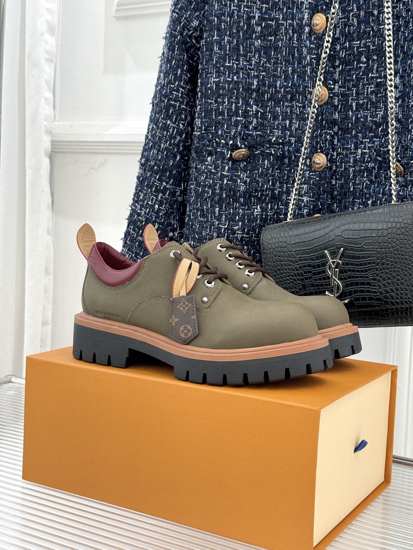 L*V驴家26WF新品情侣款德比鞋皮鞋一款足以颠覆你对传统皮鞋认知的匠心之作为追求卓越品味的开辟出一片全