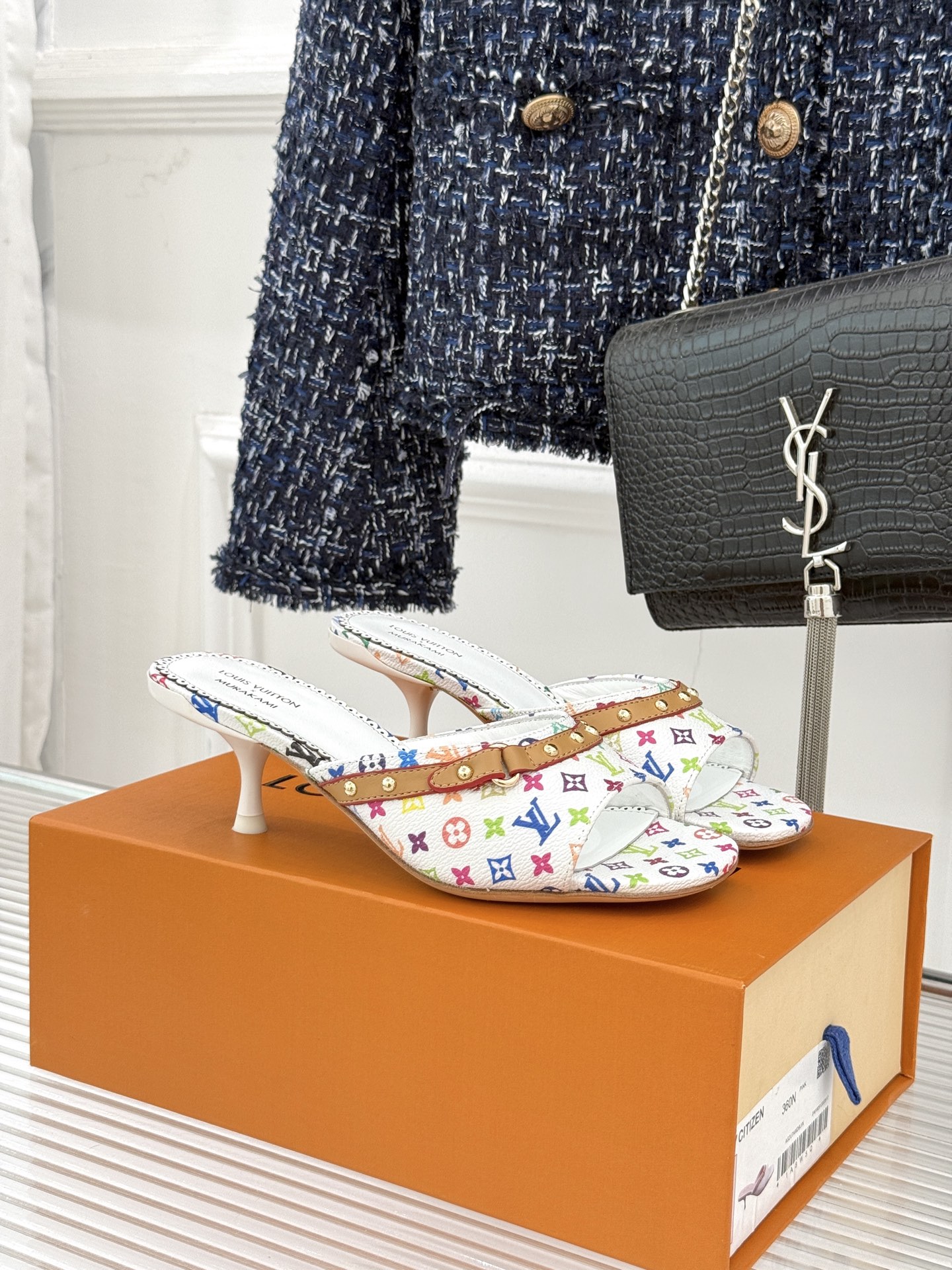 L*V驴家经典老花猫跟拖鞋🆕小红书超级爆款经典经典老花设计 清新俏皮 穿搭率极高 百搭又吸睛大方又百搭 