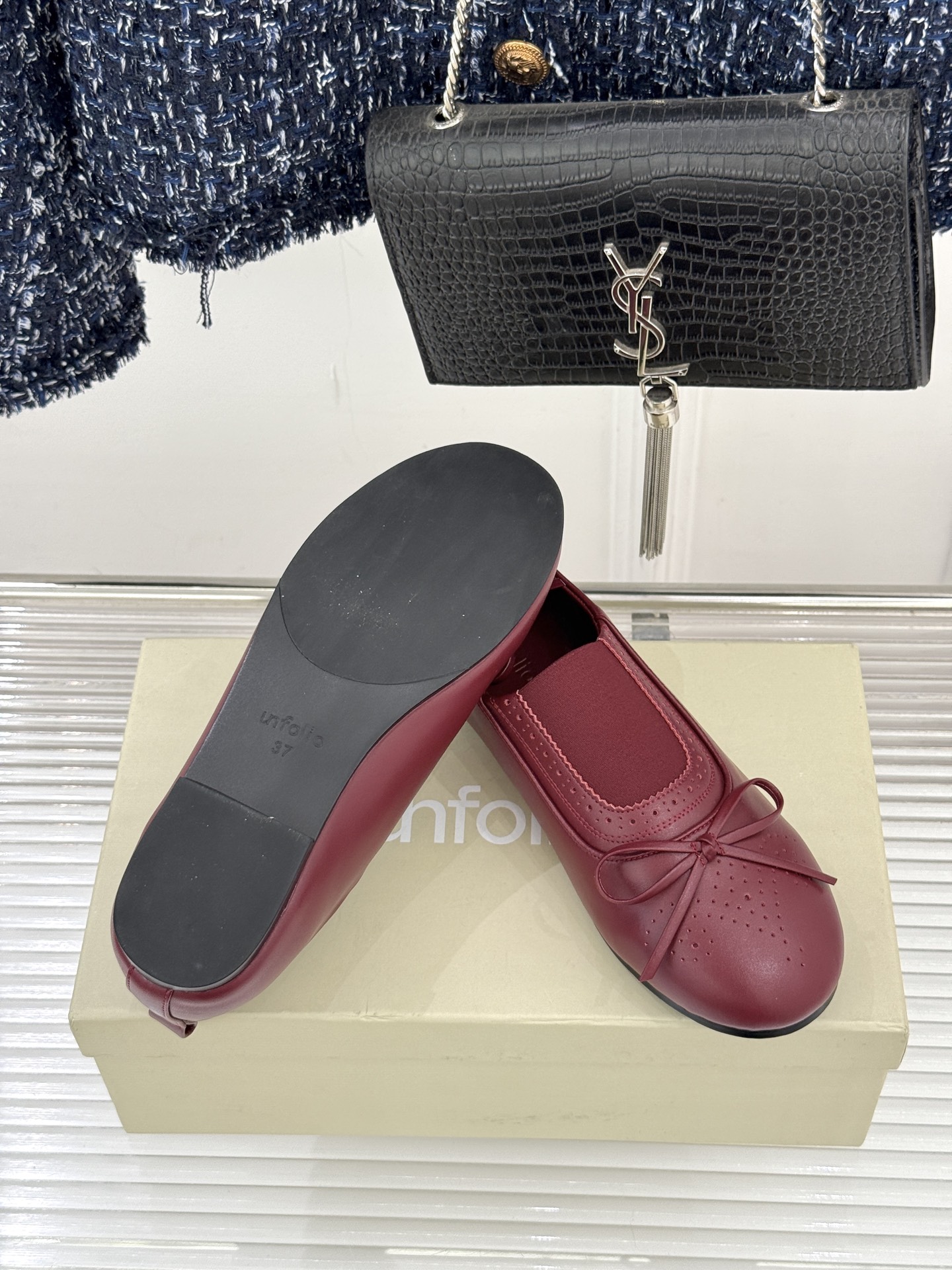 Unfolio 26WF新品复古雕花蝴蝶结单鞋Unfolio新款复古单鞋以时光为灵感演绎法式优雅与英伦浪