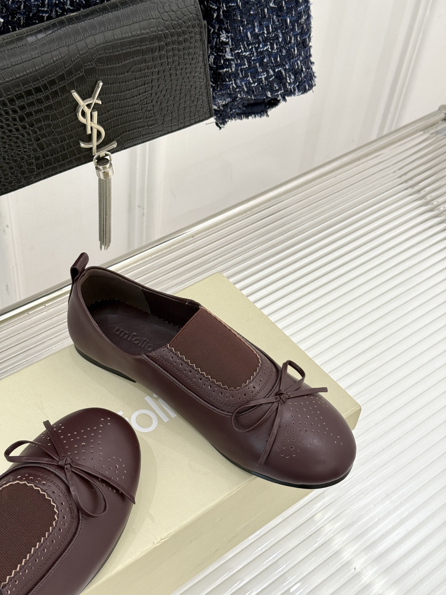 Unfolio 26WF新品复古雕花蝴蝶结单鞋Unfolio新款复古单鞋以时光为灵感演绎法式优雅与英伦浪