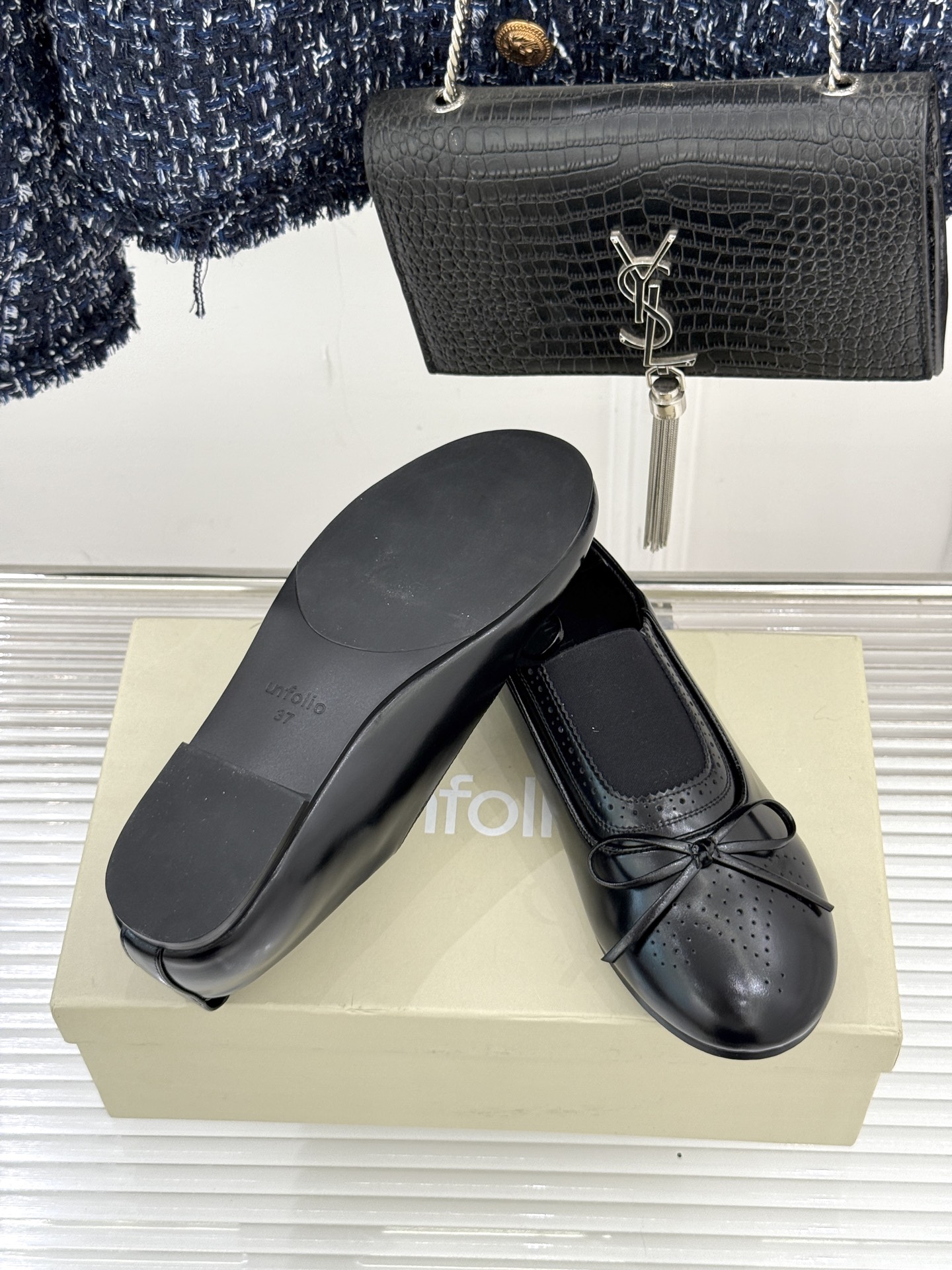 Unfolio 26WF新品复古雕花蝴蝶结单鞋Unfolio新款复古单鞋以时光为灵感演绎法式优雅与英伦浪