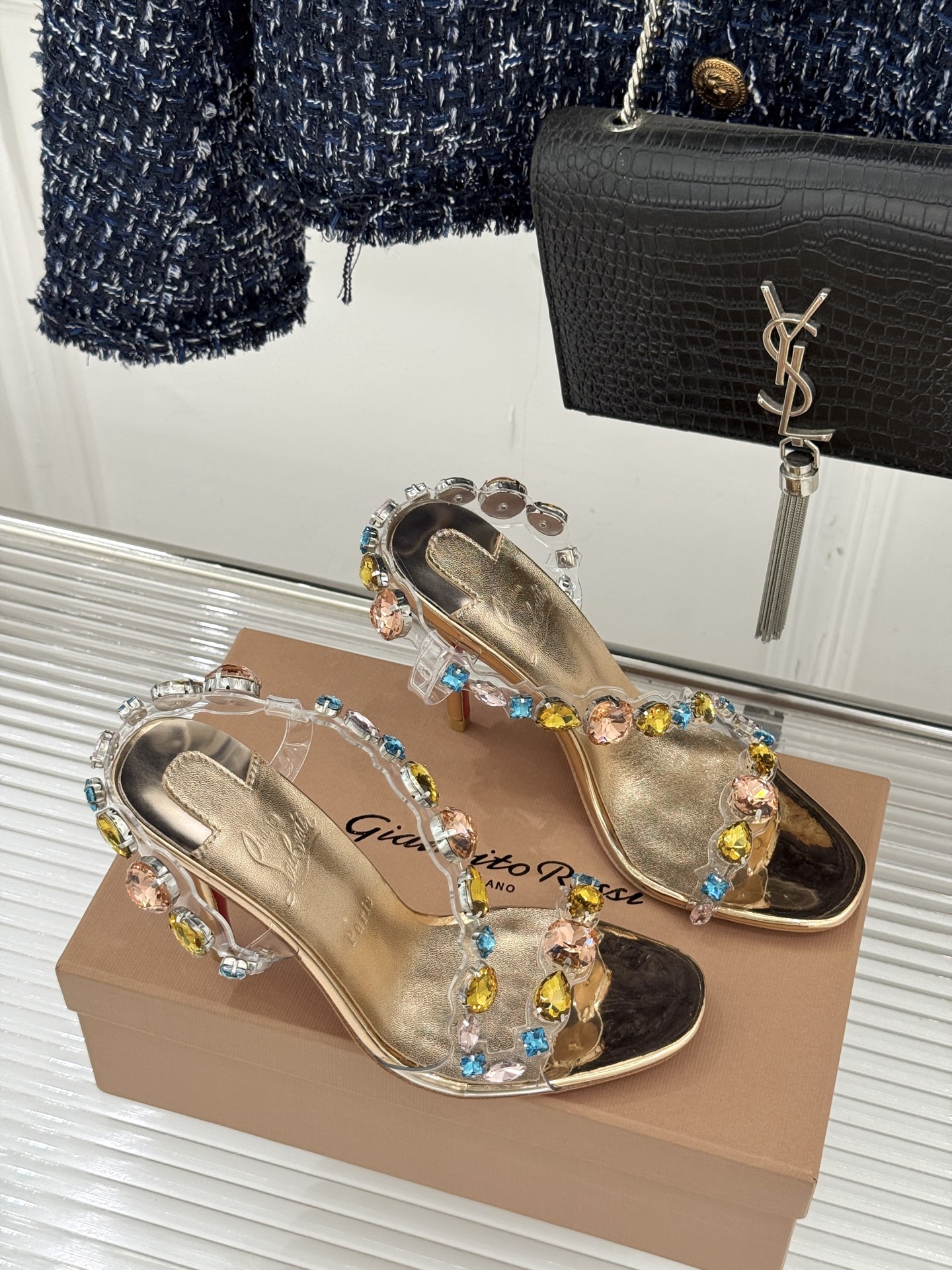 ChristinLouboutin/CL26WF早春新品彩色水钻宝石胶片红底鞋高跟凉鞋CL标志性红底鞋再