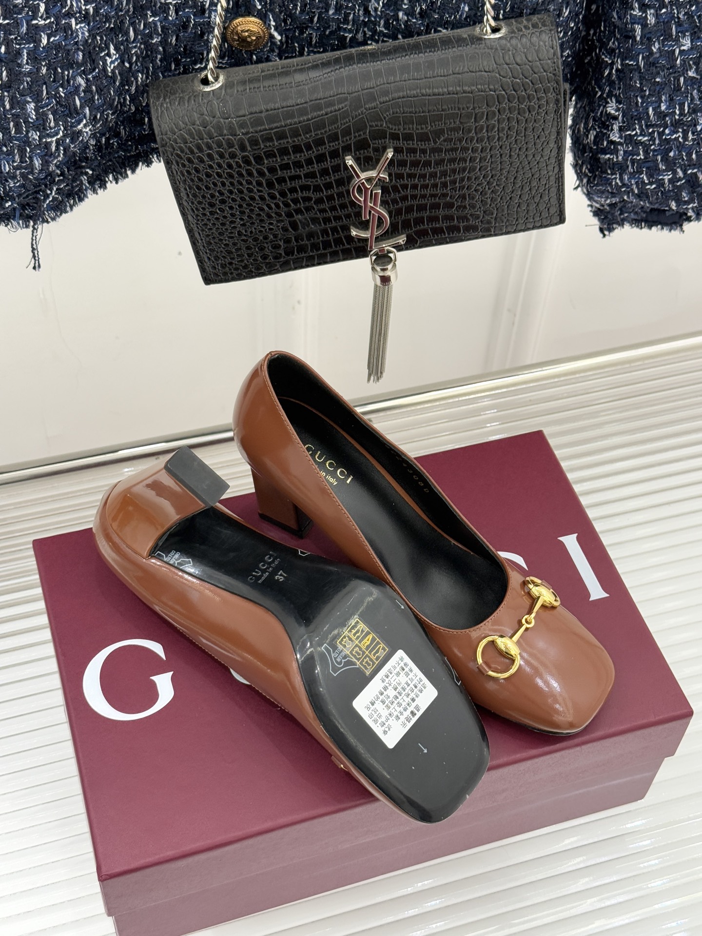 Gucci/古驰经典马衔扣粗跟高跟鞋单鞋溯源品牌百年马术本源以标志性马衔扣焕新诠释经典金属饰件凝萃低调奢