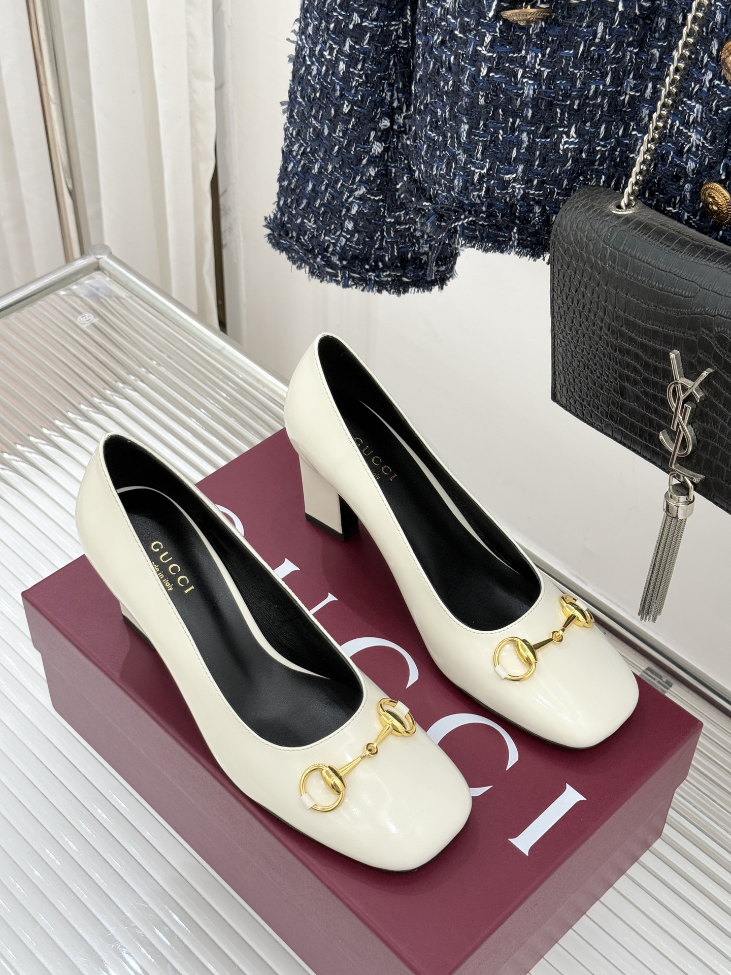 Gucci/古驰经典马衔扣粗跟高跟鞋单鞋溯源品牌百年马术本源以标志性马衔扣焕新诠释经典金属饰件凝萃低调奢