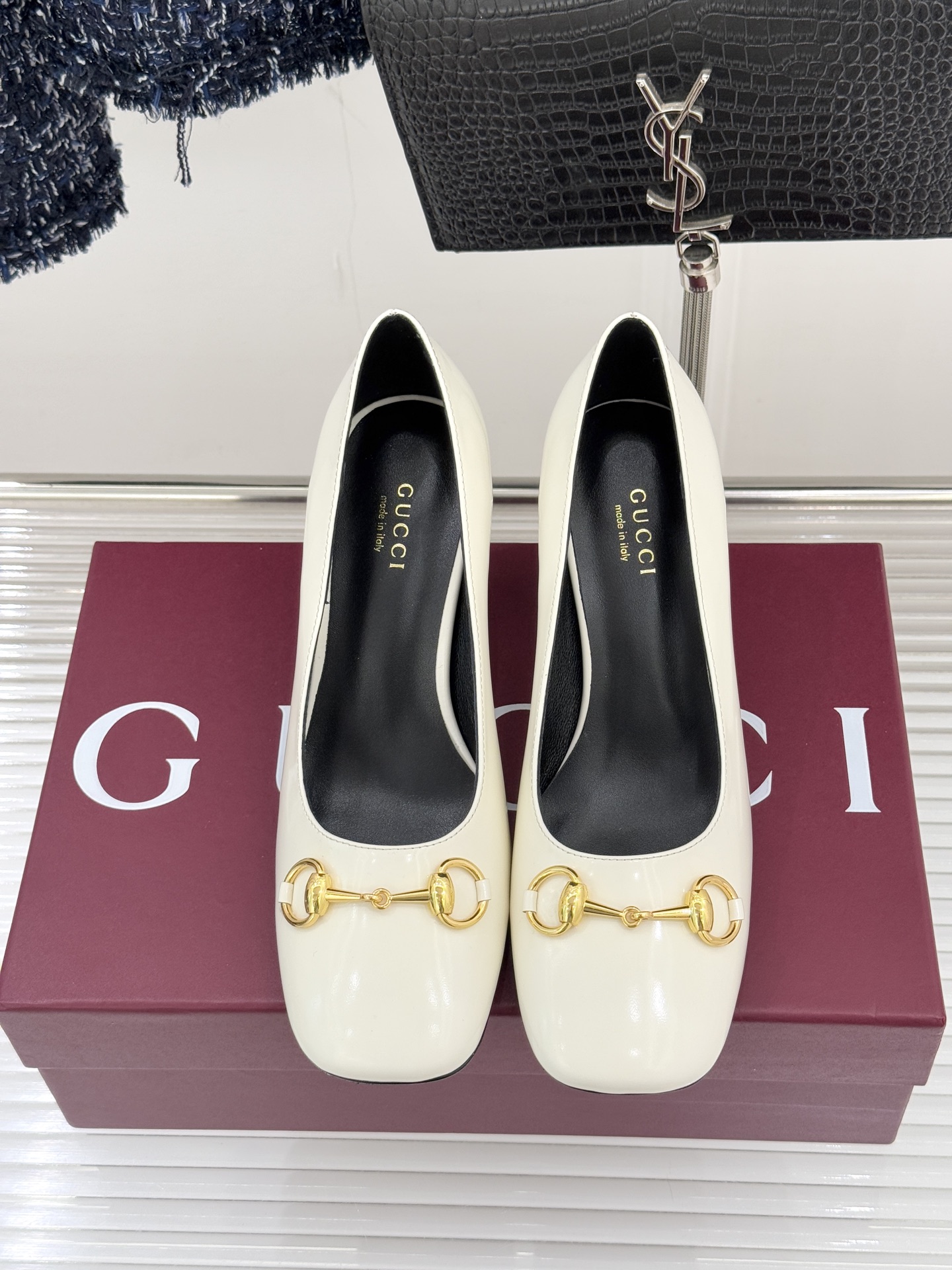 Gucci/古驰经典马衔扣粗跟高跟鞋单鞋溯源品牌百年马术本源以标志性马衔扣焕新诠释经典金属饰件凝萃低调奢