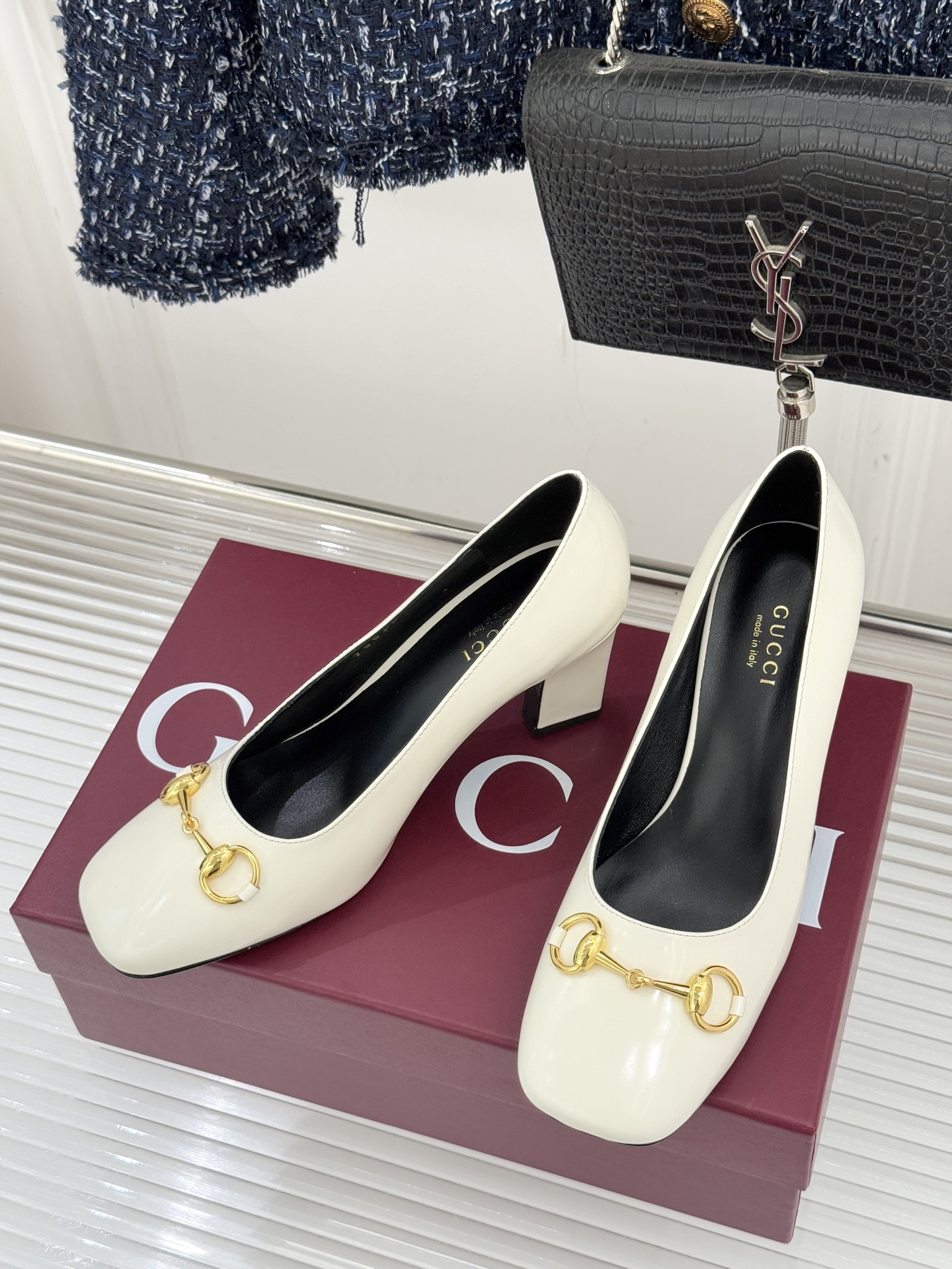 Gucci/古驰经典马衔扣粗跟高跟鞋单鞋溯源品牌百年马术本源以标志性马衔扣焕新诠释经典金属饰件凝萃低调奢