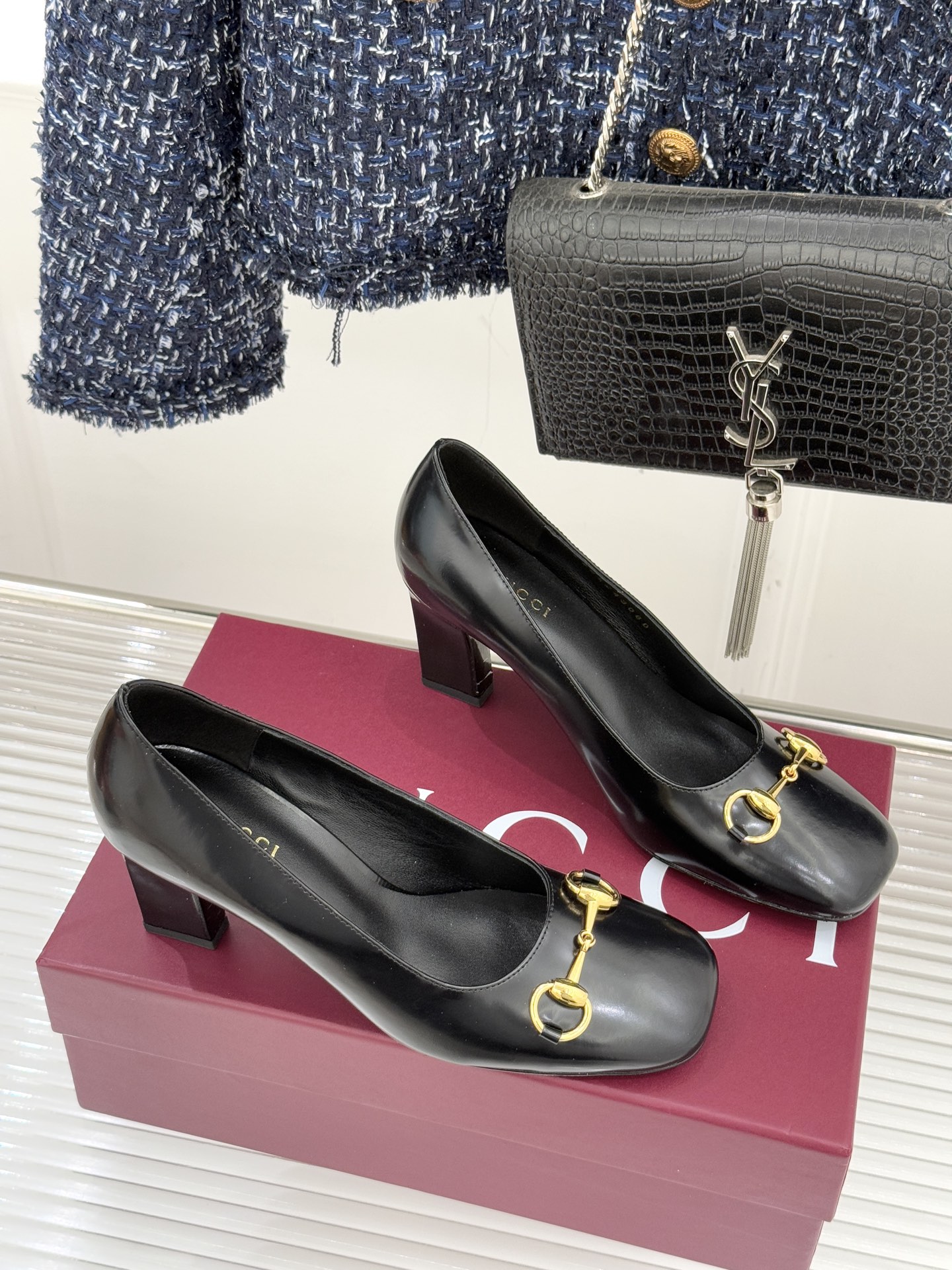 Gucci/古驰经典马衔扣粗跟高跟鞋单鞋溯源品牌百年马术本源以标志性马衔扣焕新诠释经典金属饰件凝萃低调奢