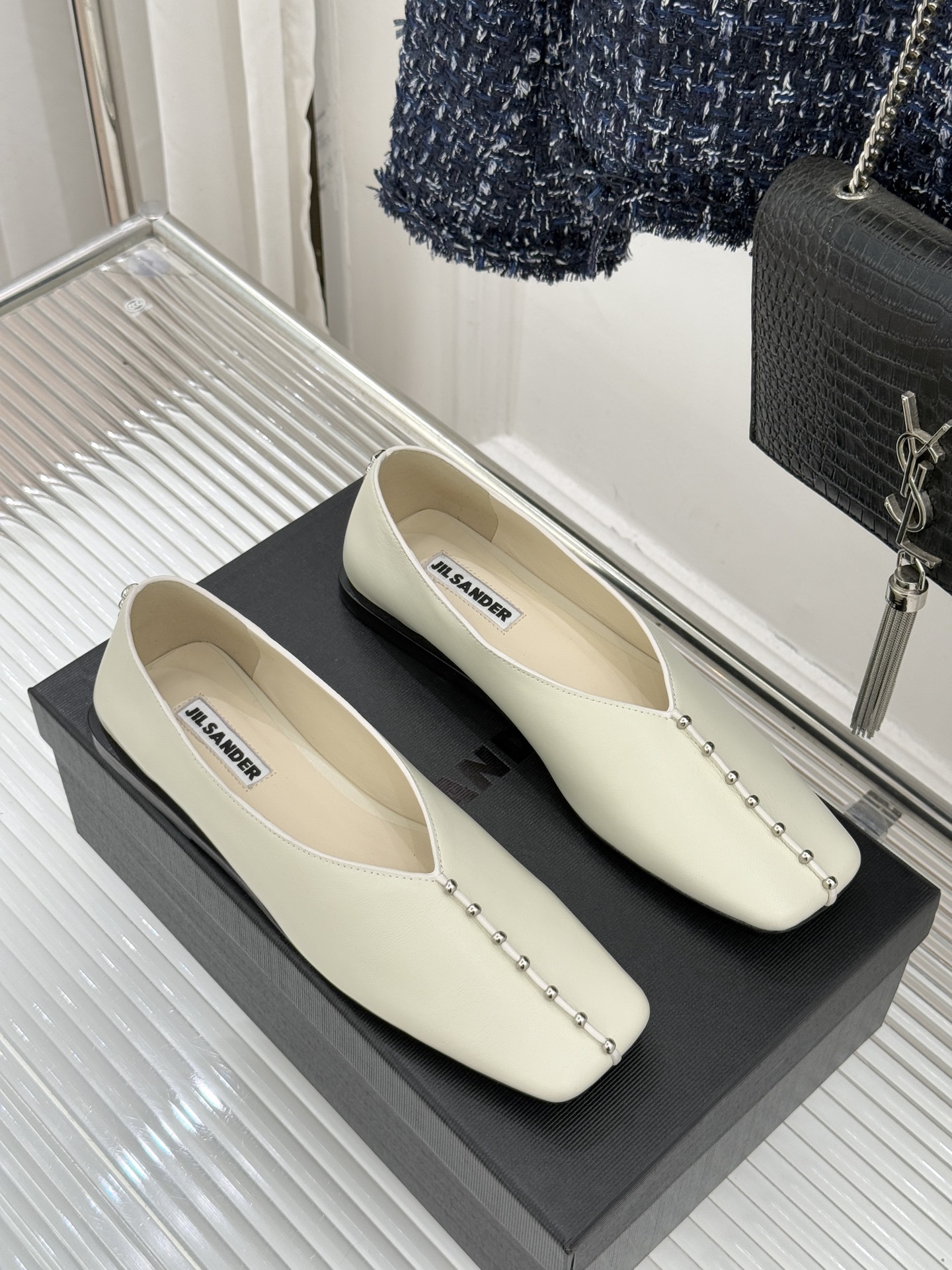 Jil Sander/吉尔桑达经典方头编织方头平底女巫芭蕾舞玛丽珍鞋以“少即是多”的品牌哲思为骨将复古与