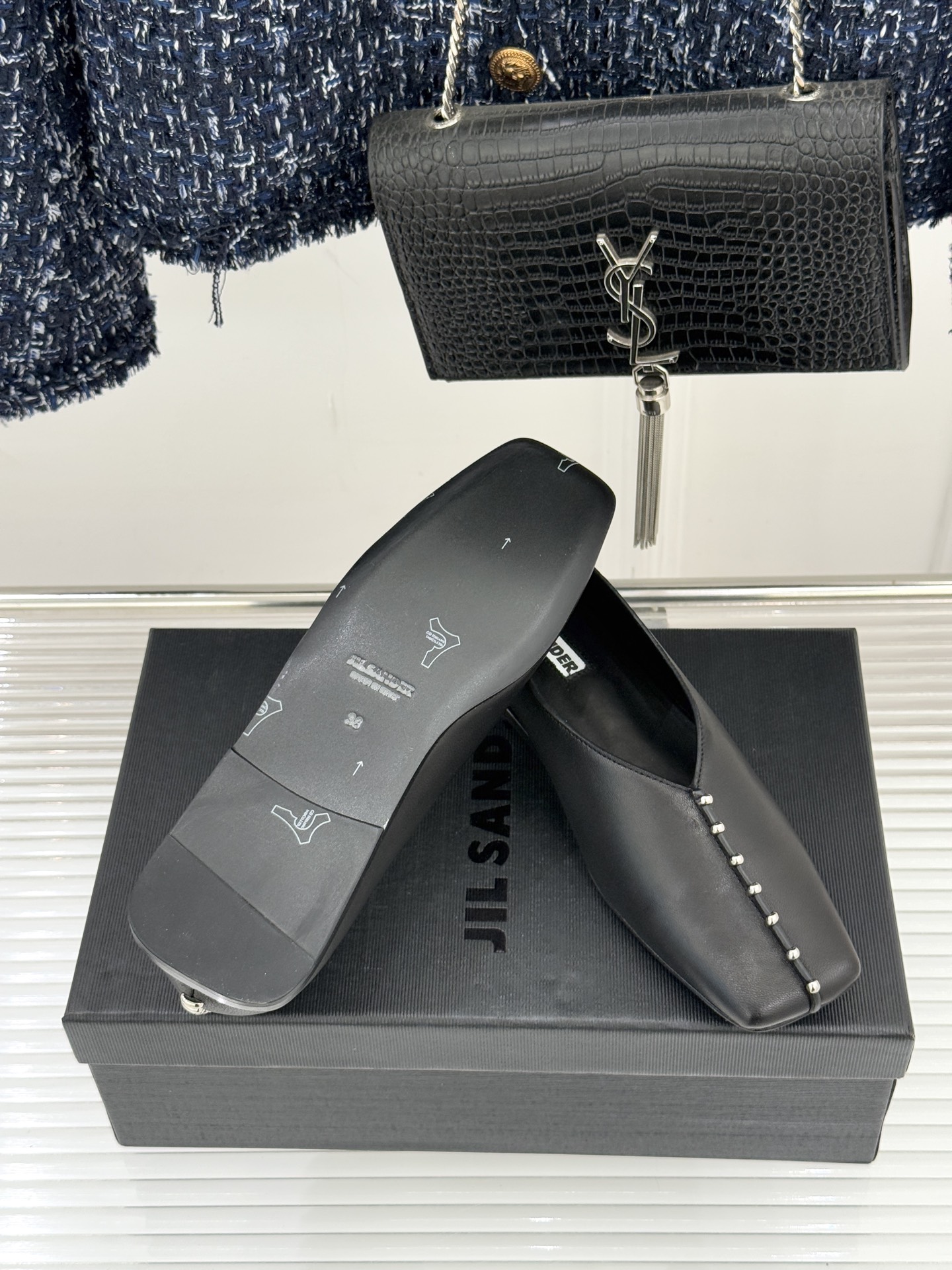 Jil Sander/吉尔桑达经典方头编织方头平底女巫芭蕾舞玛丽珍鞋以“少即是多”的品牌哲思为骨将复古与